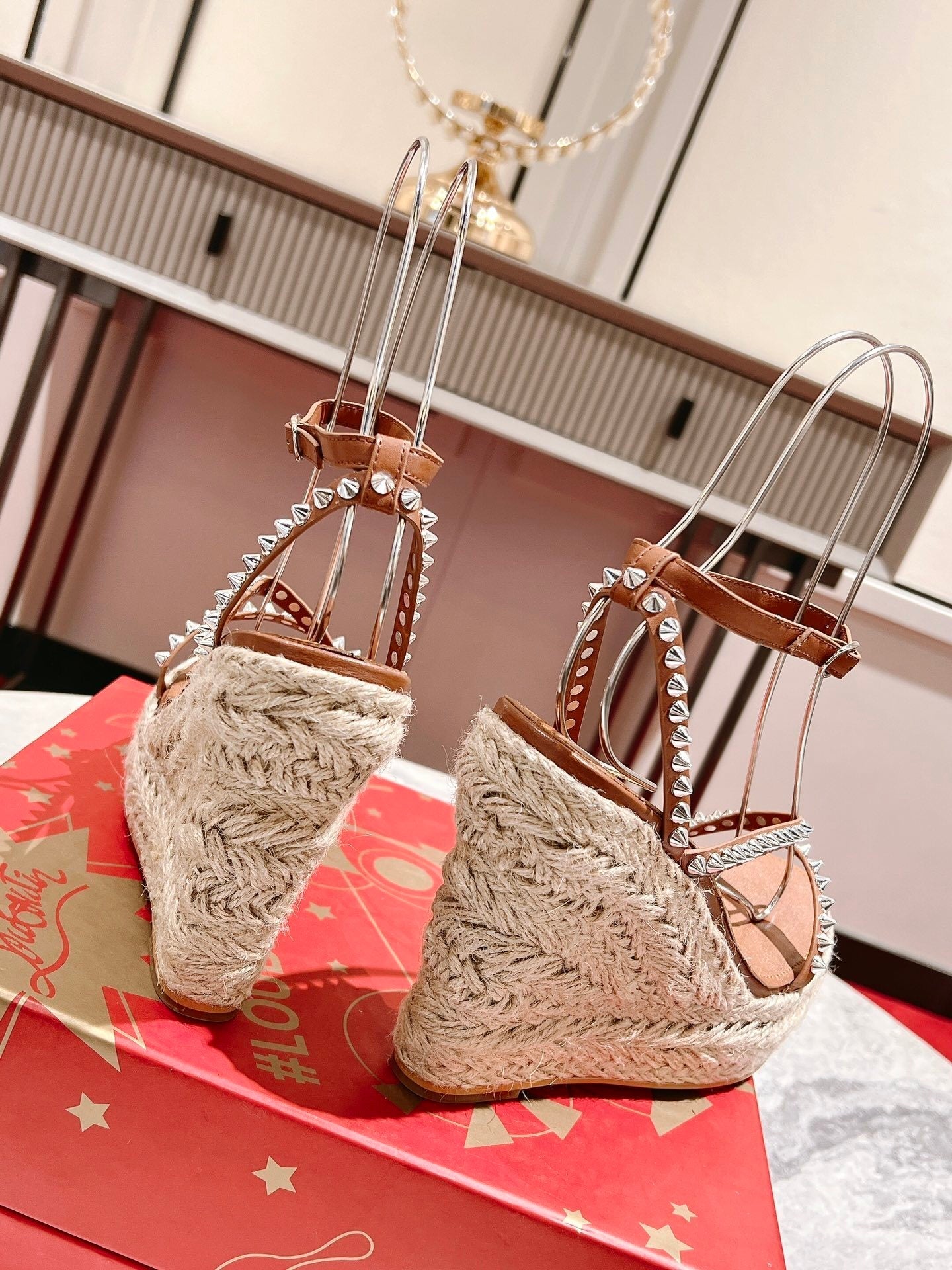 new-luxury-designer-bags-nm22574