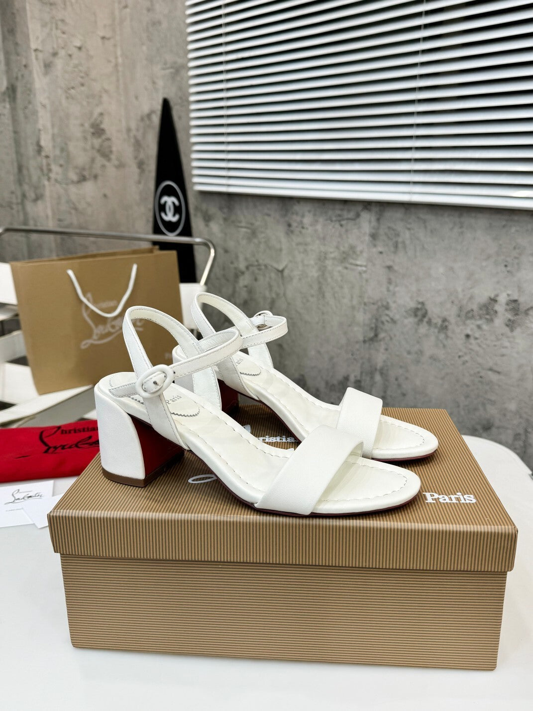 Dragons Bags - Premium Luxury Goods and Accessories - AFFORDABLE LUXURY HEELS - 8114