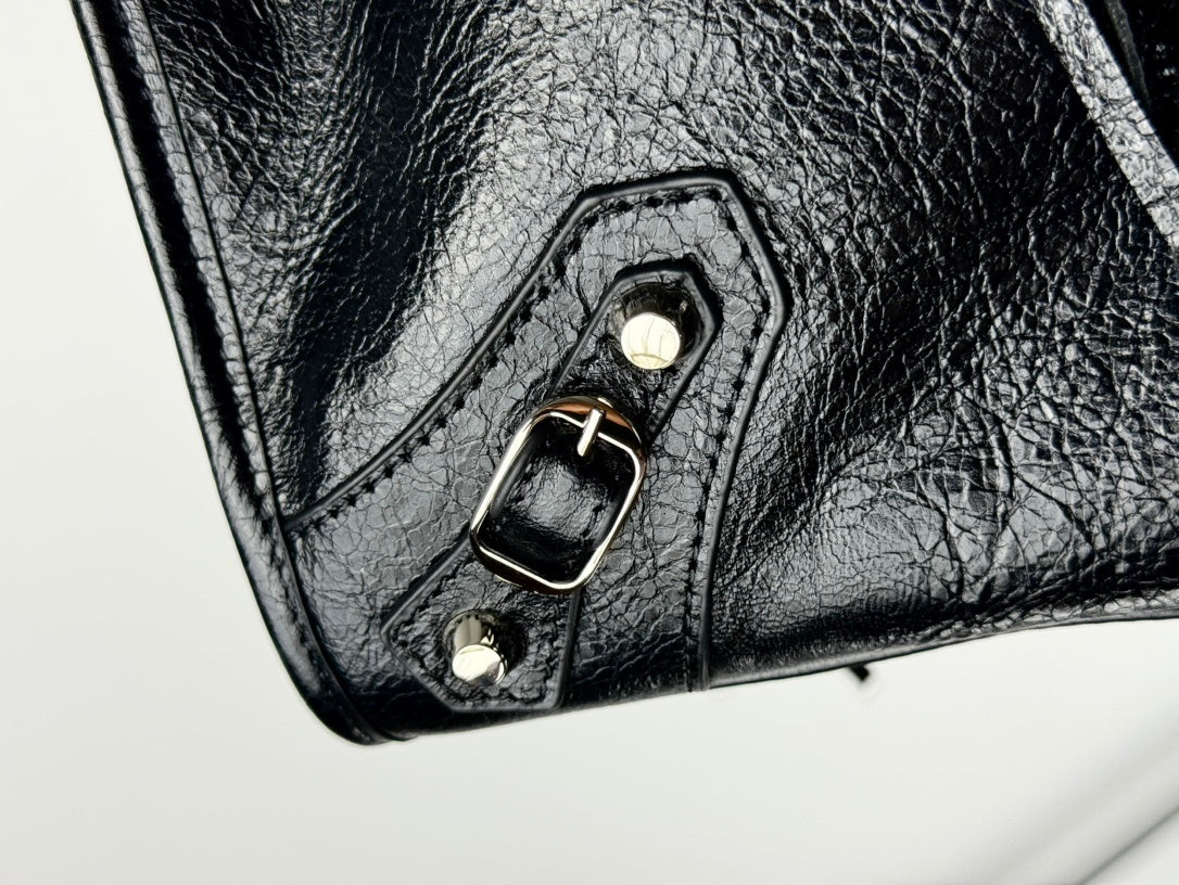 new-luxury-designer-bags-nm24700