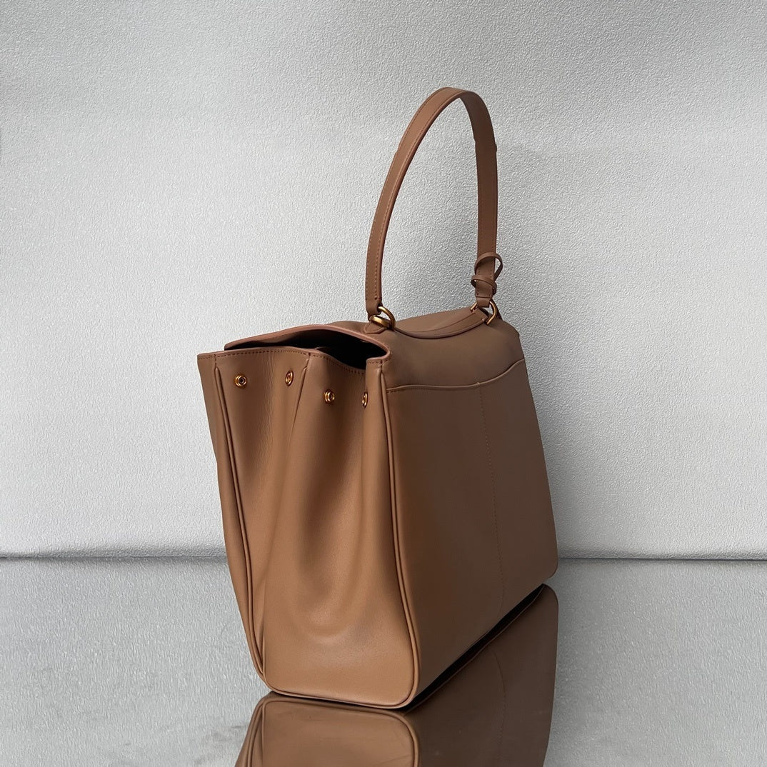 new-luxury-designer-bags-nm24838