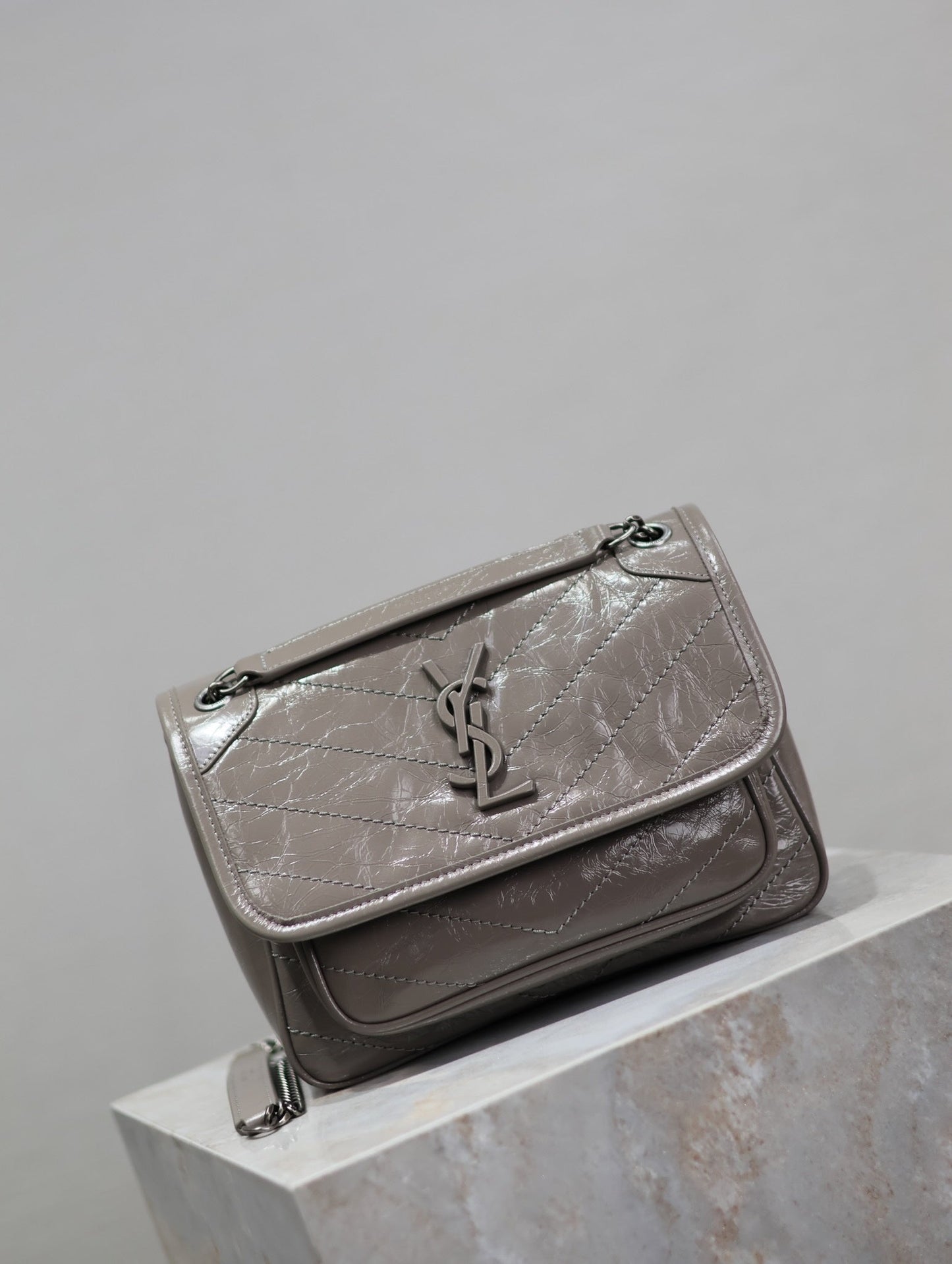 Dragons Bags - DESIGNER BAGS FOR WOMEN - AFFORDABLE LUXURY BAGS - 5984