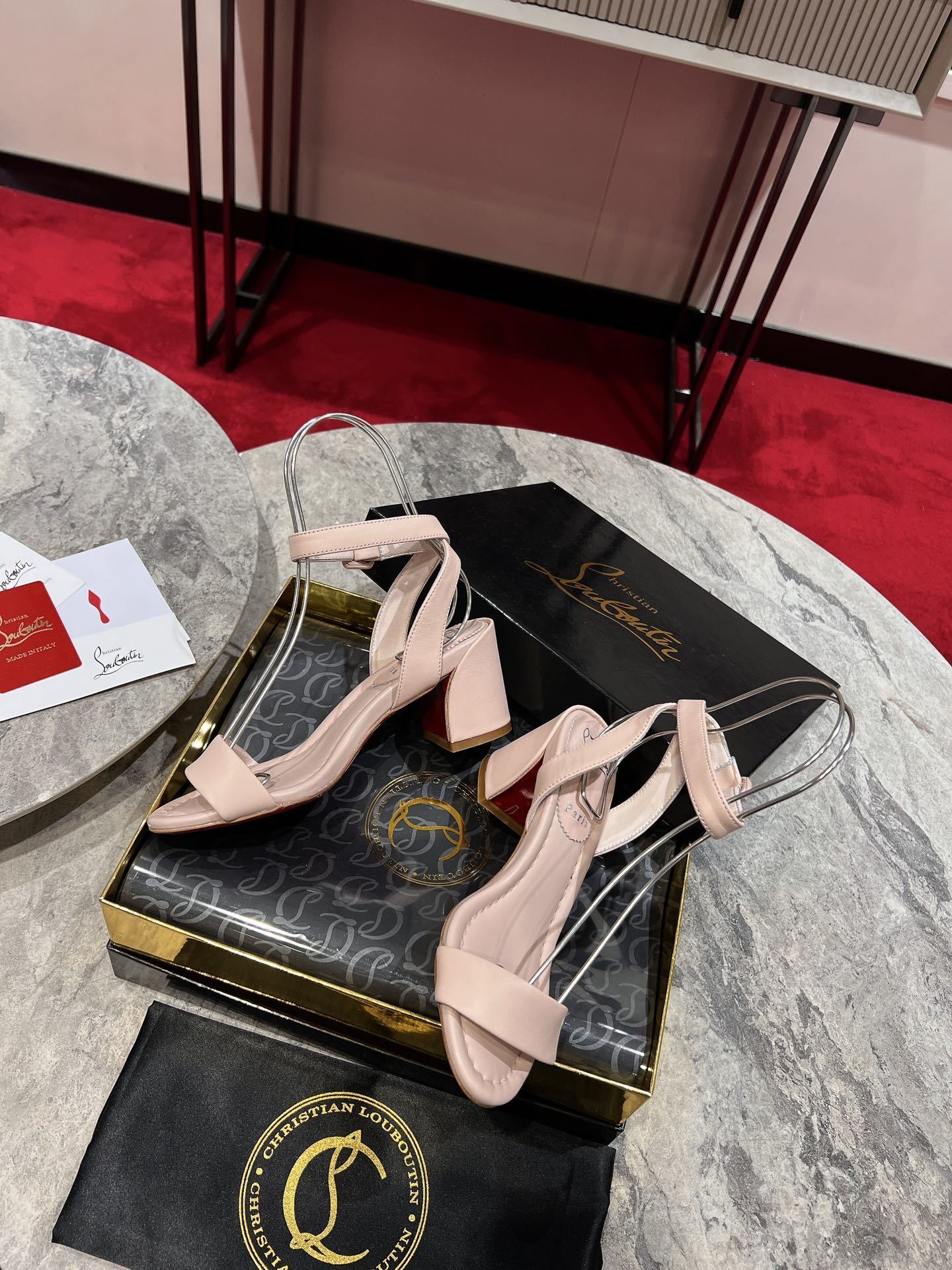 Dragons Bags - High-Quality Designer Products for You - AFFORDABLE LUXURY HEELS - 8103