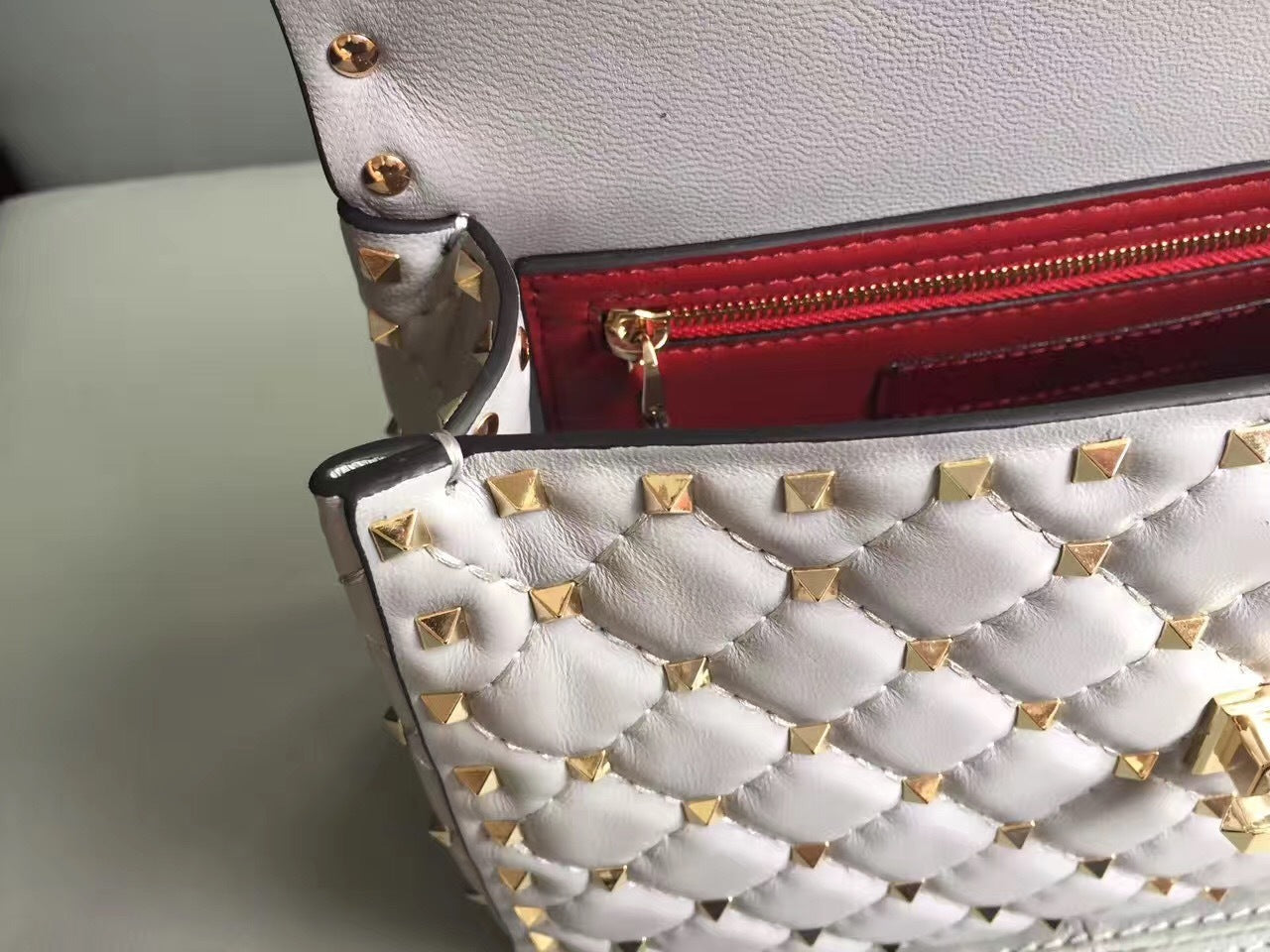 Dragons Bags - High-Quality Designer Products for You - AFFORDABLE LUXURY BAGS - 5539