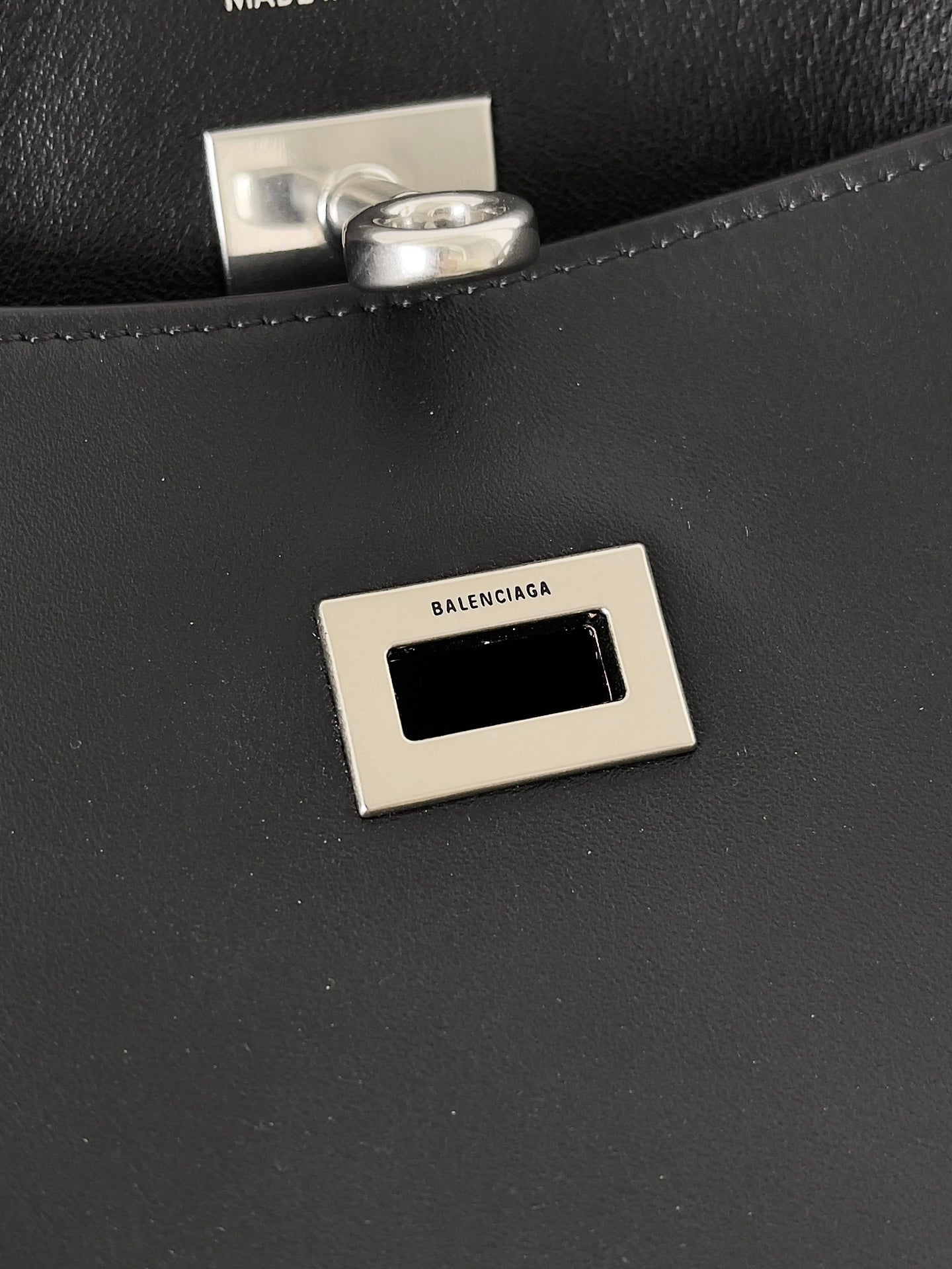 new-luxury-designer-bags-nm24355