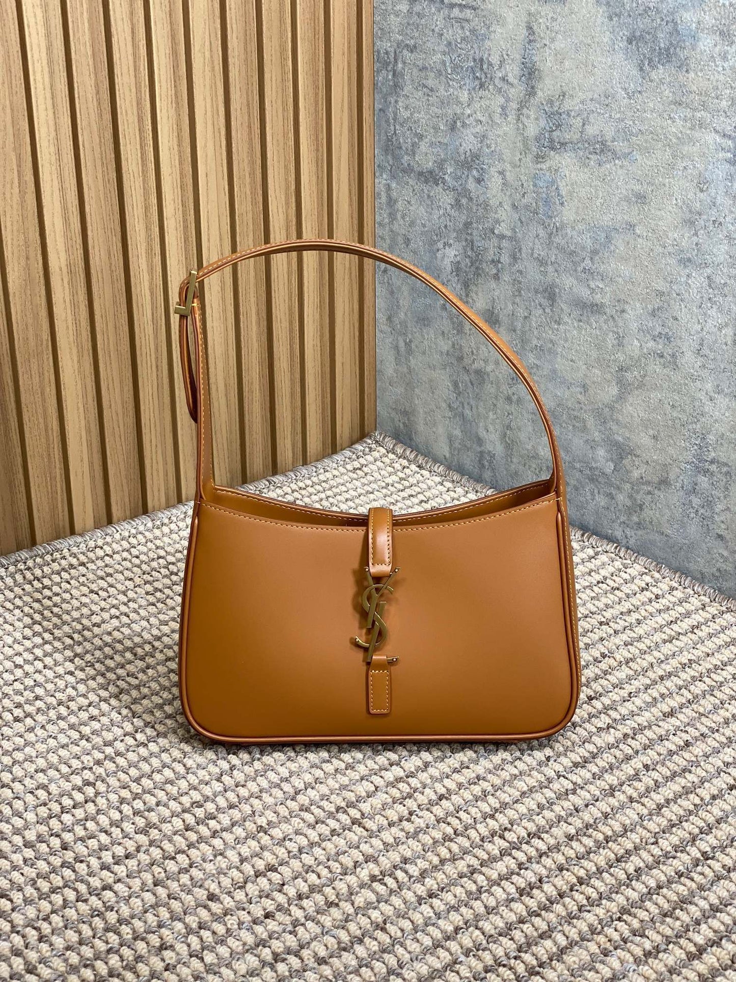 Dragons Bags - DESIGNER BAGS FOR WOMEN - AFFORDABLE LUXURY BAGS - 5920