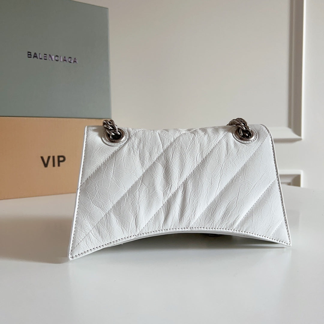 new-luxury-designer-bags-nm24198