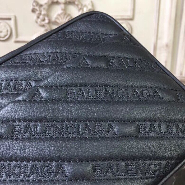 new-luxury-designer-bags-nm24752