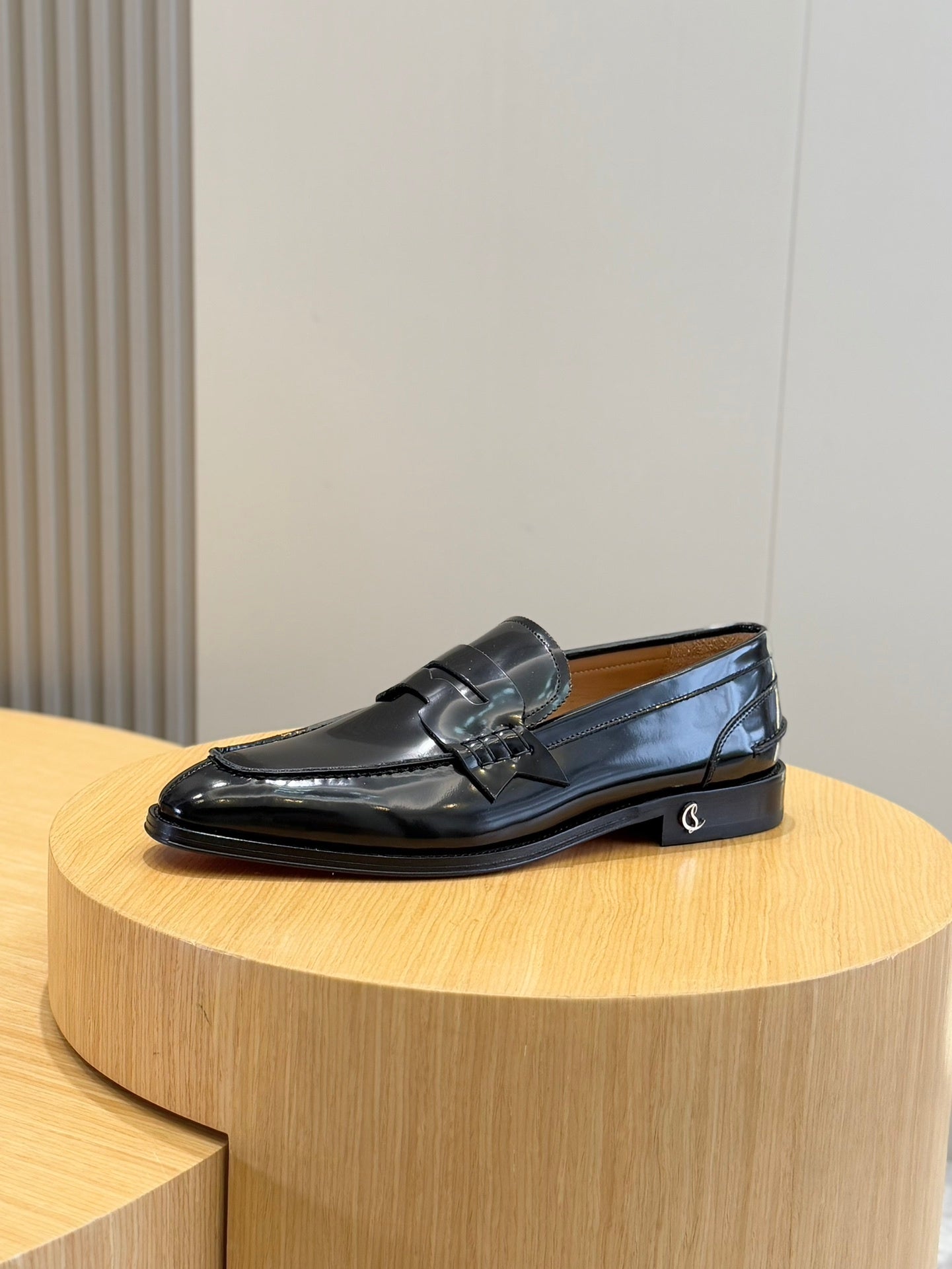 Dragons Bags - Premium Luxury Goods and Accessories - AFFORDABLE LUXURY HEELS - 8278