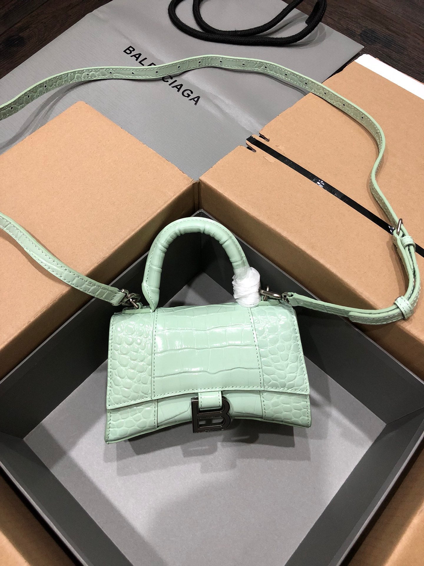 new-designer-premium-bags-nm24527