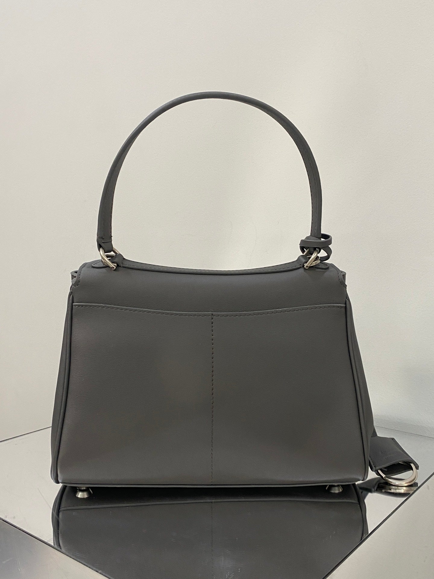 new-designer-premium-bags-nm25108