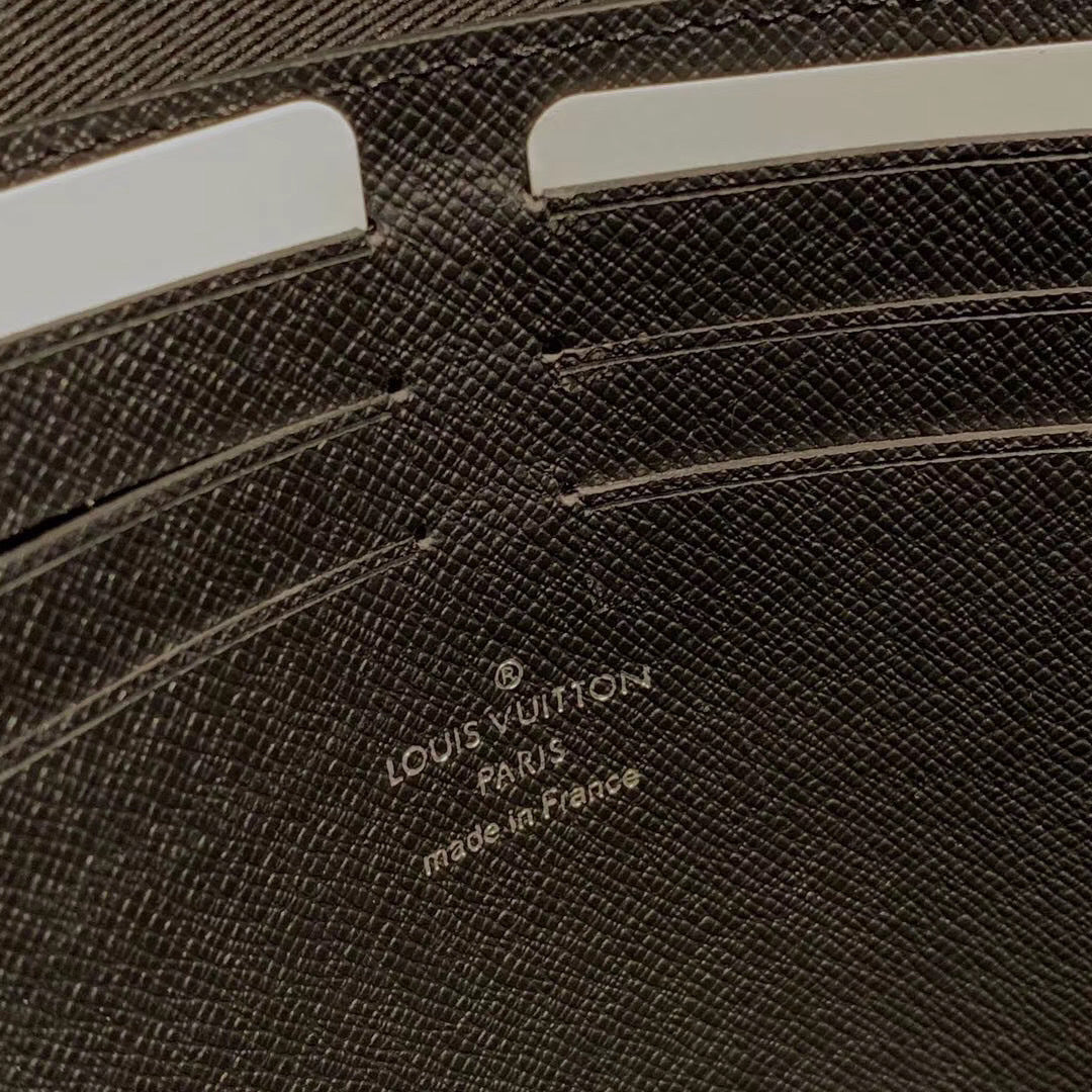 new-luxury-designer-bags-nm21923