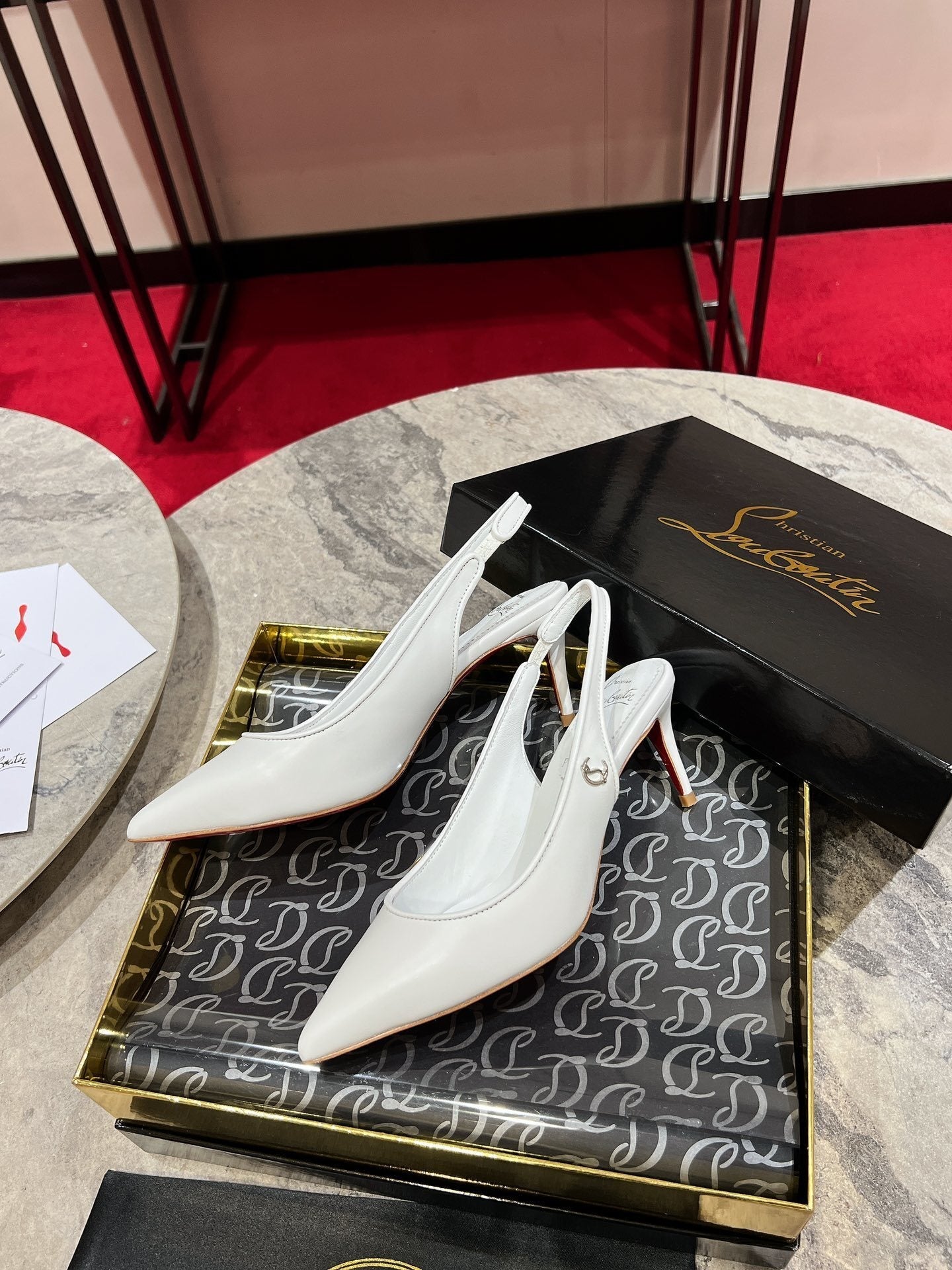 Dragons Bags - High-Quality Designer Products for You - AFFORDABLE LUXURY HEELS - 8179