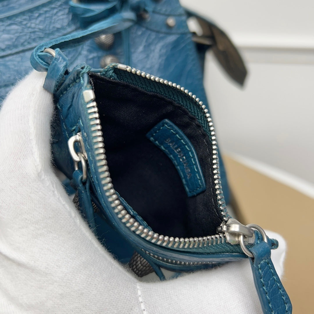 new-luxury-designer-bags-nm24283
