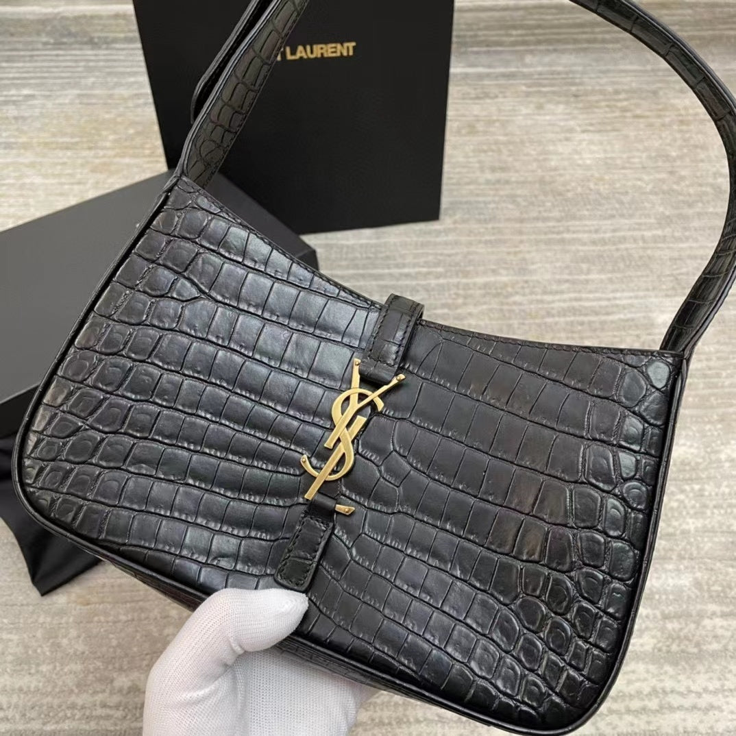 Dragons Bags - Premium Luxury Goods and Accessories - AFFORDABLE LUXURY BAGS - 5826