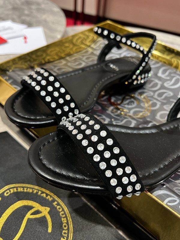 Dragons Bags - High-Quality Designer Products for You - AFFORDABLE LUXURY HEELS - 8131