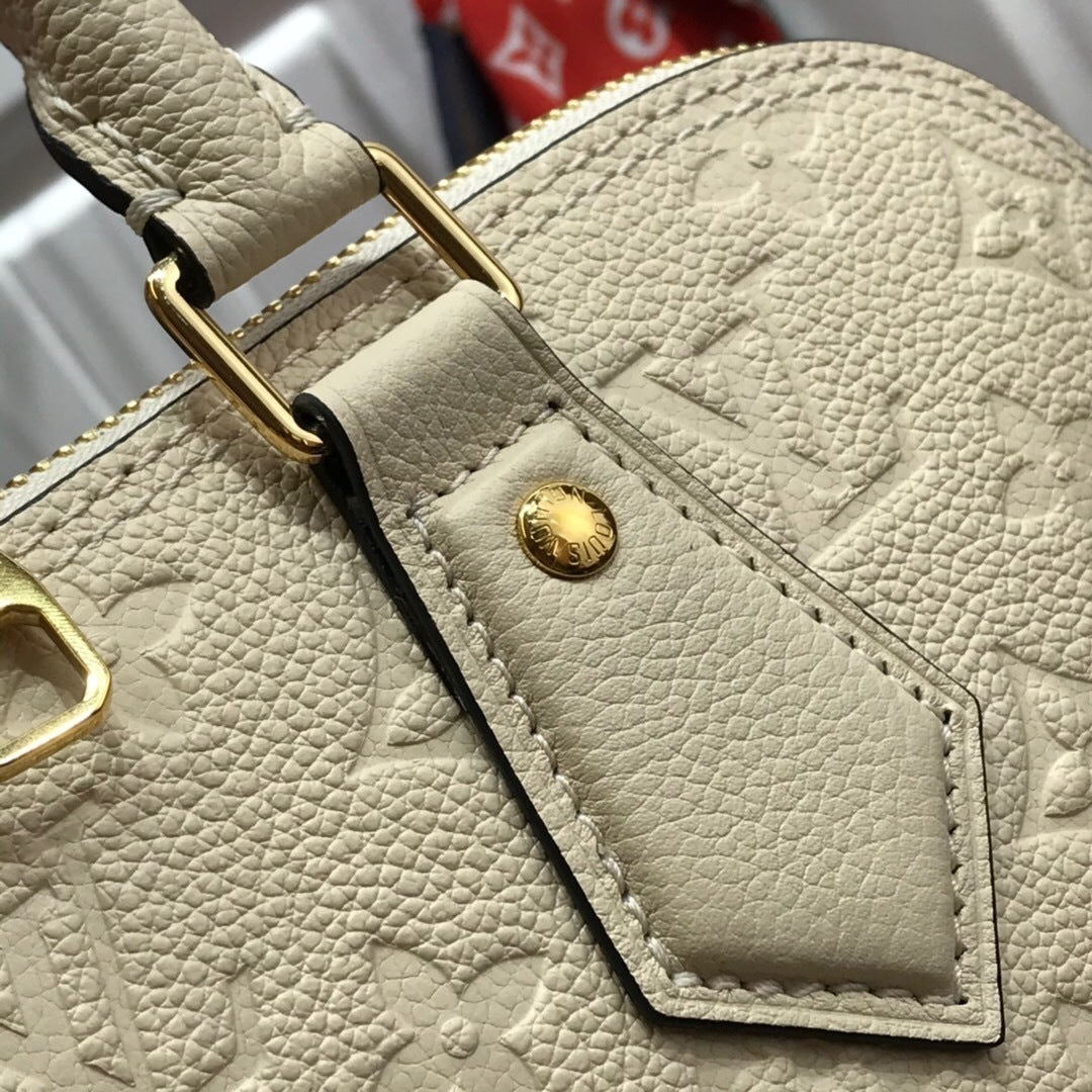 new-luxury-designer-bags-nm22036