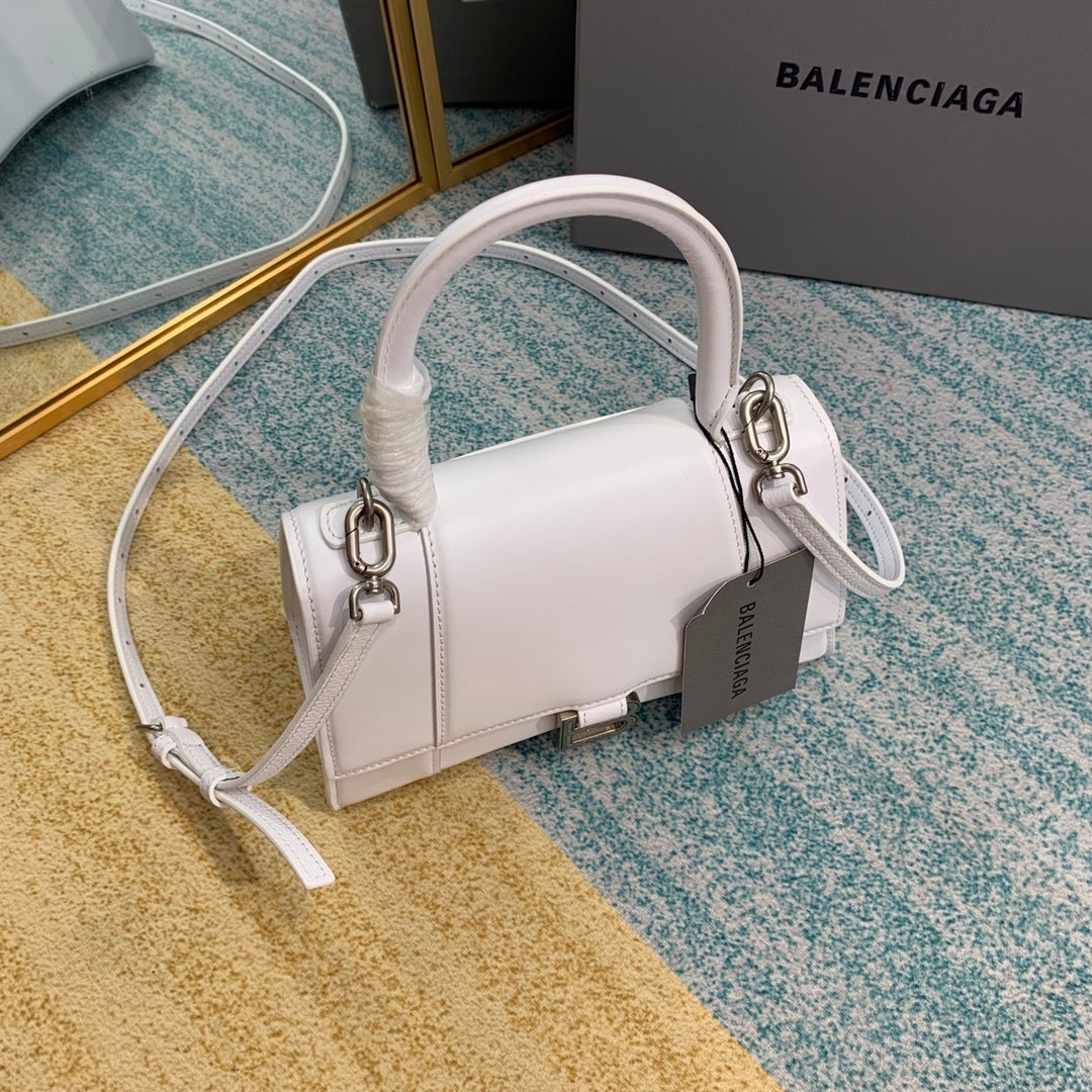 new-designer-premium-bags-nm24087