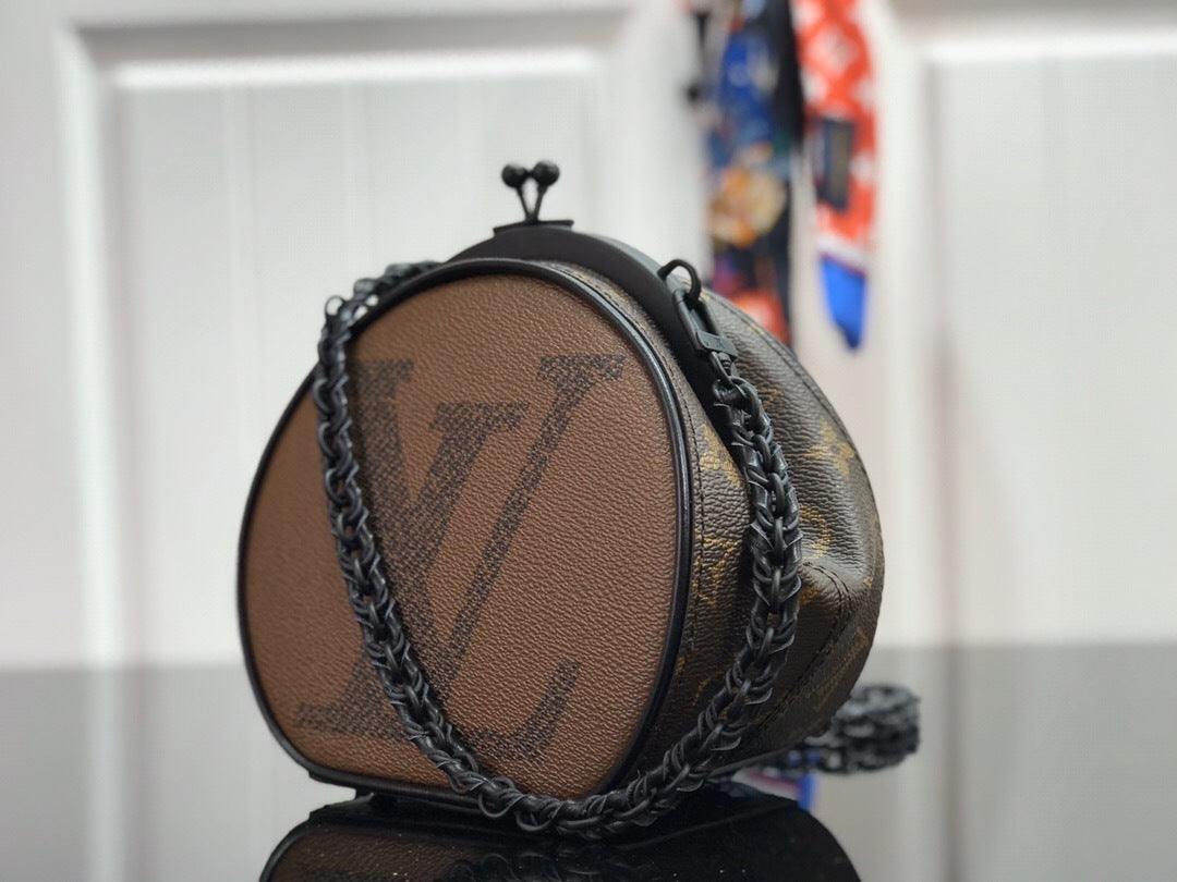 Dragons Bags - High-Quality Designer Products for You - AFFORDABLE LUXURY BAGS - 4231