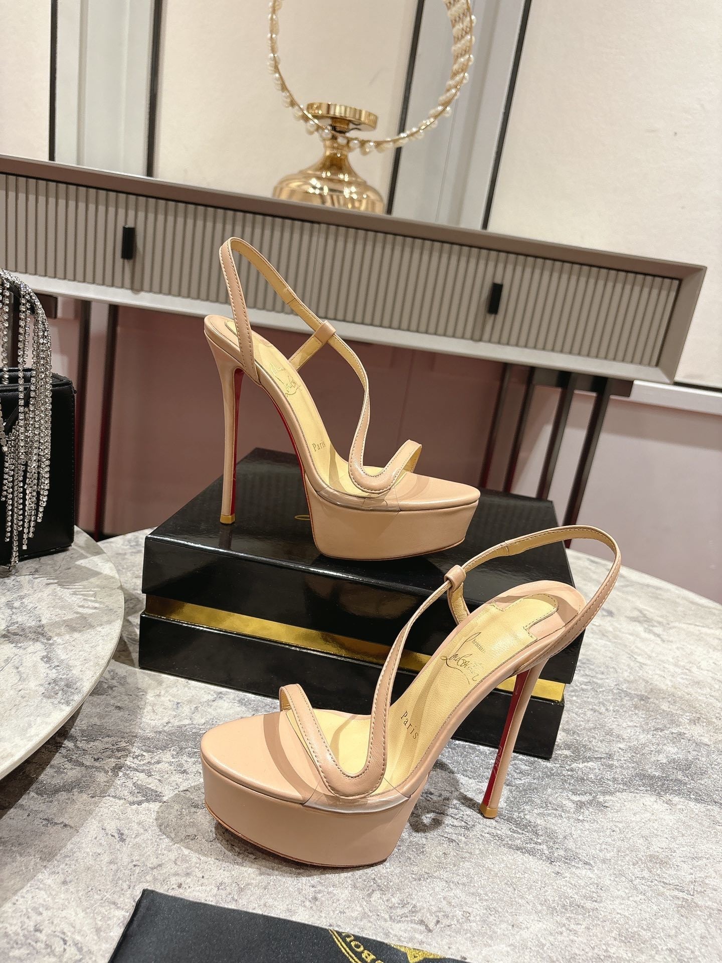 Dragons Bags - Premium Luxury Goods and Accessories - AFFORDABLE LUXURY HEELS - 8294