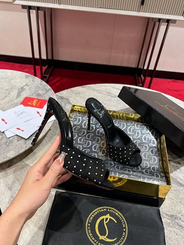 Dragons Bags - High-Quality Designer Products for You - AFFORDABLE LUXURY HEELS - 8171