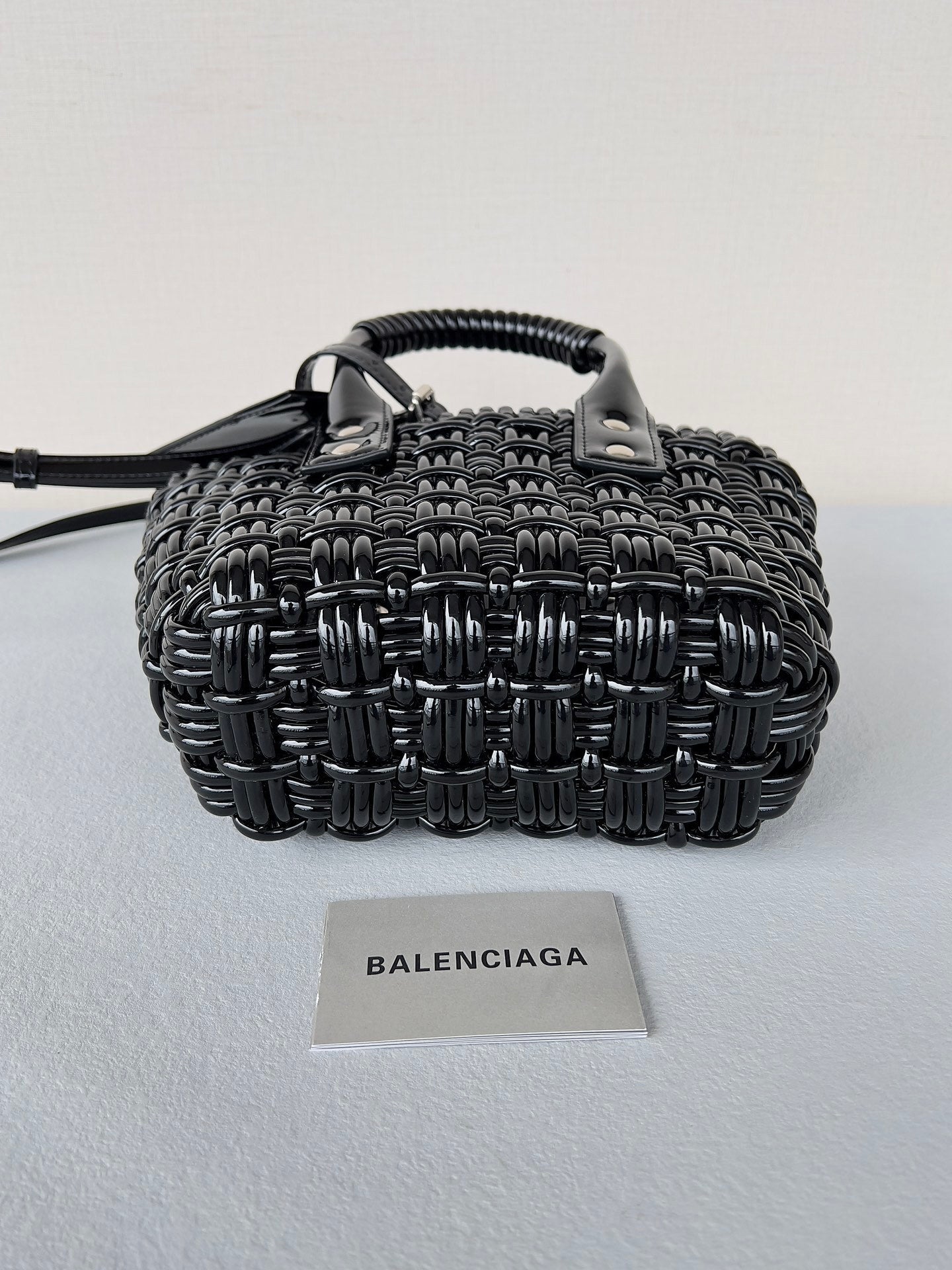 new-luxury-designer-bags-nm24061