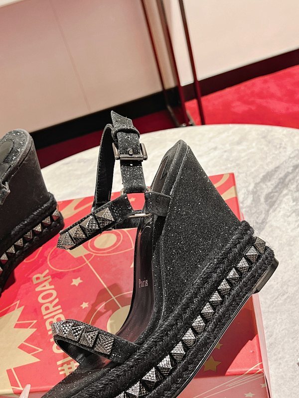 Dragons Bags - High-Quality Designer Products for You - AFFORDABLE LUXURY HEELS - 8319