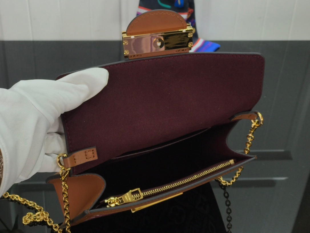Dragons Bags - Premium Luxury Goods and Accessories - AFFORDABLE LUXURY BAGS - 3442