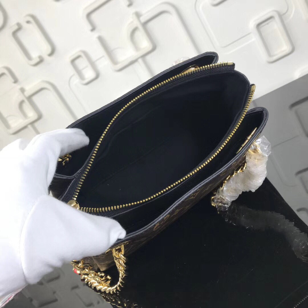 Dragons Bags - High-Quality Designer Products for You - AFFORDABLE LUXURY BAGS - 3635