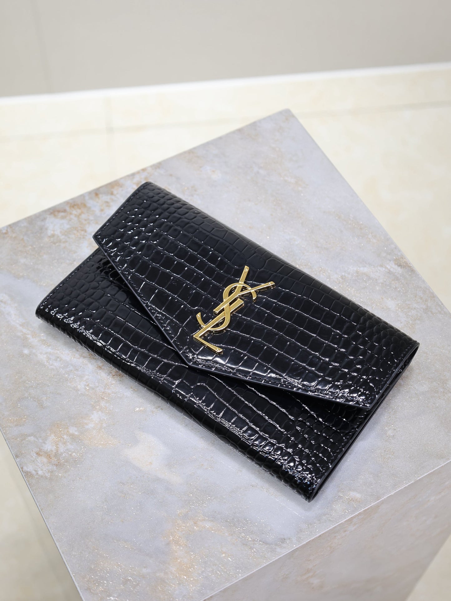 Dragons Bags - High-Quality Designer Products for You - AFFORDABLE LUXURY BAGS - 5951