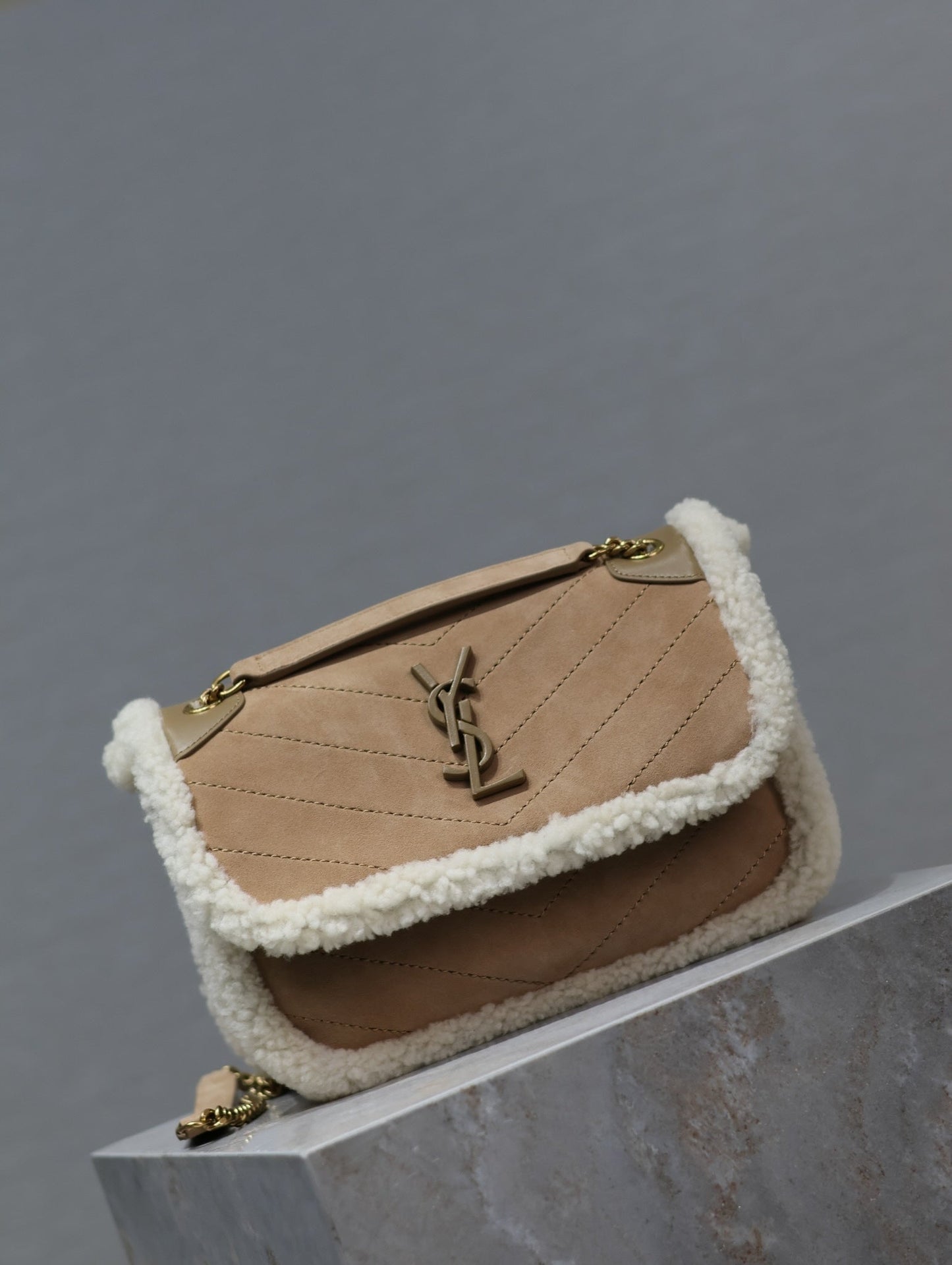 Dragons Bags - High-Quality Designer Products for You - AFFORDABLE LUXURY BAGS - 5959