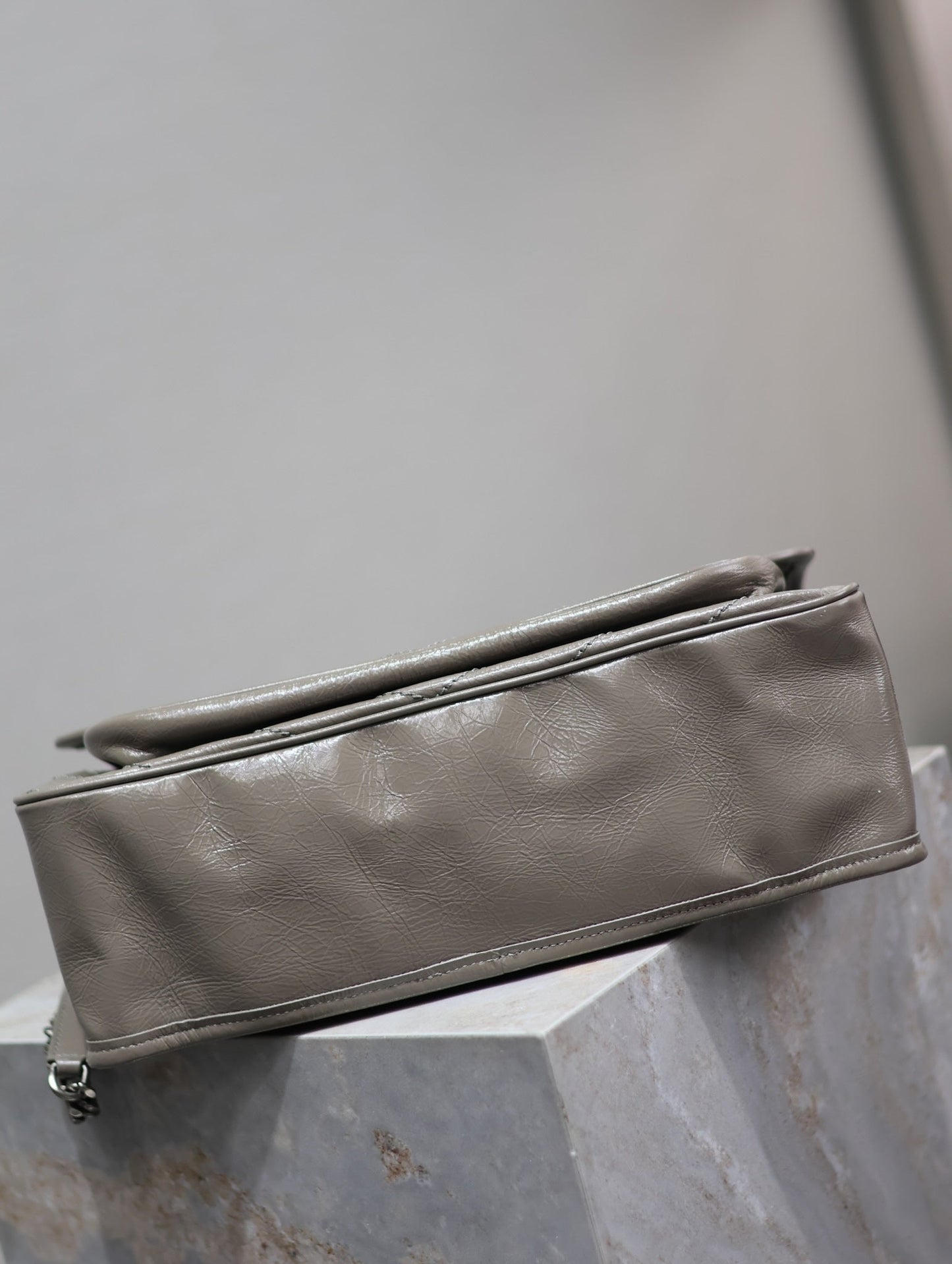 Dragons Bags - High-Quality Designer Products for You - AFFORDABLE LUXURY BAGS - 5987