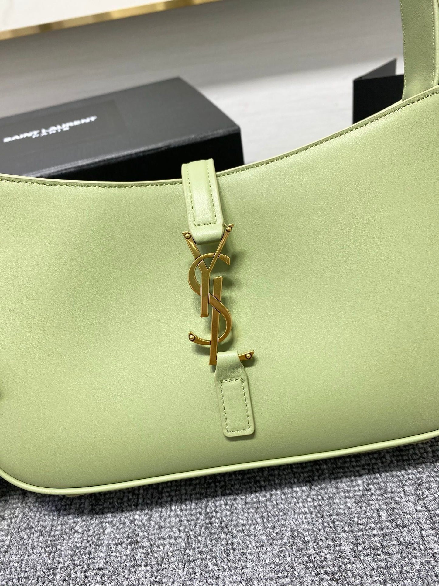 Dragons Bags - High-Quality Designer Products for You - AFFORDABLE LUXURY BAGS - 5895