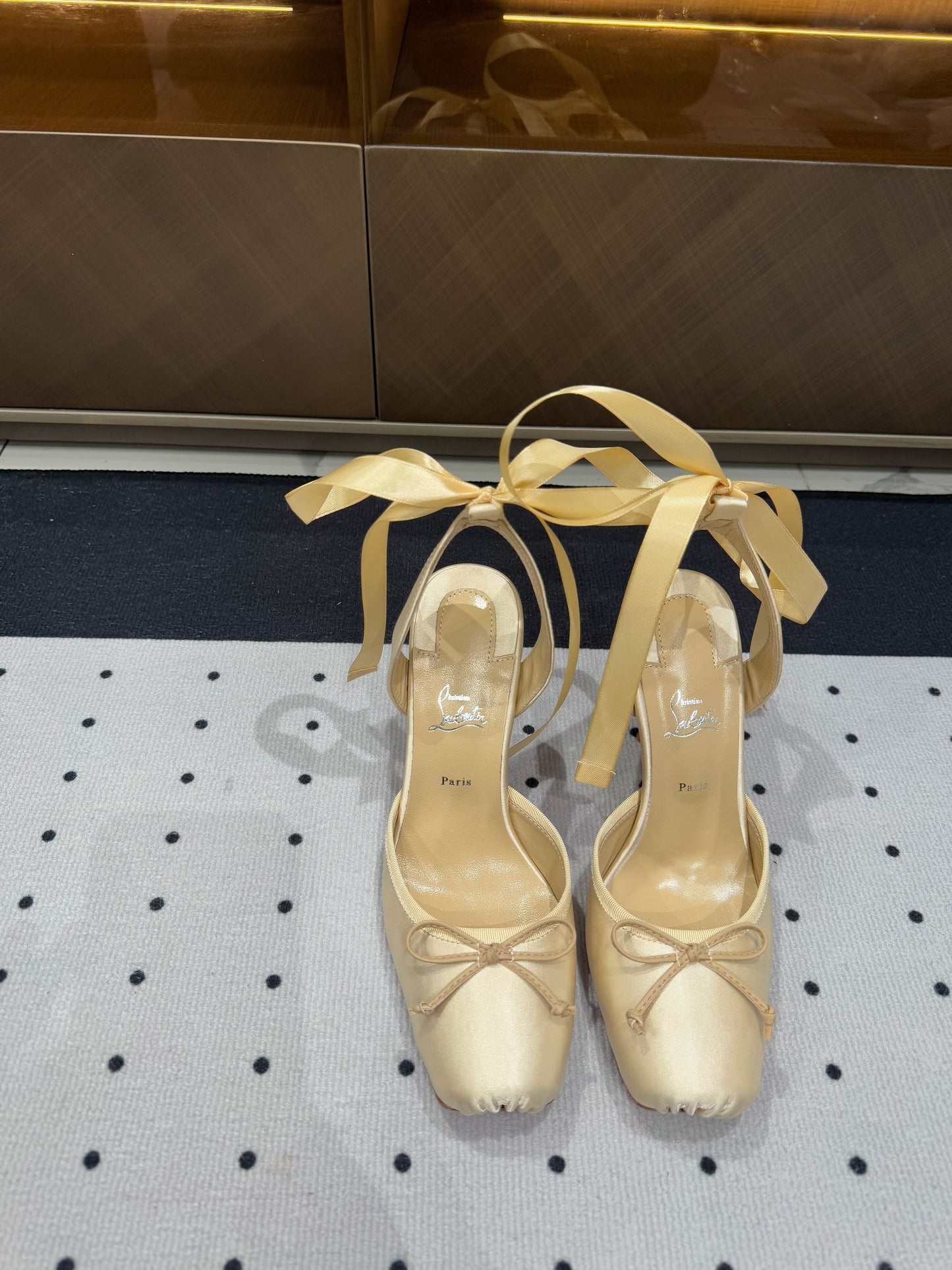 Dragons Bags - Premium Luxury Goods and Accessories - AFFORDABLE LUXURY HEELS - 8214