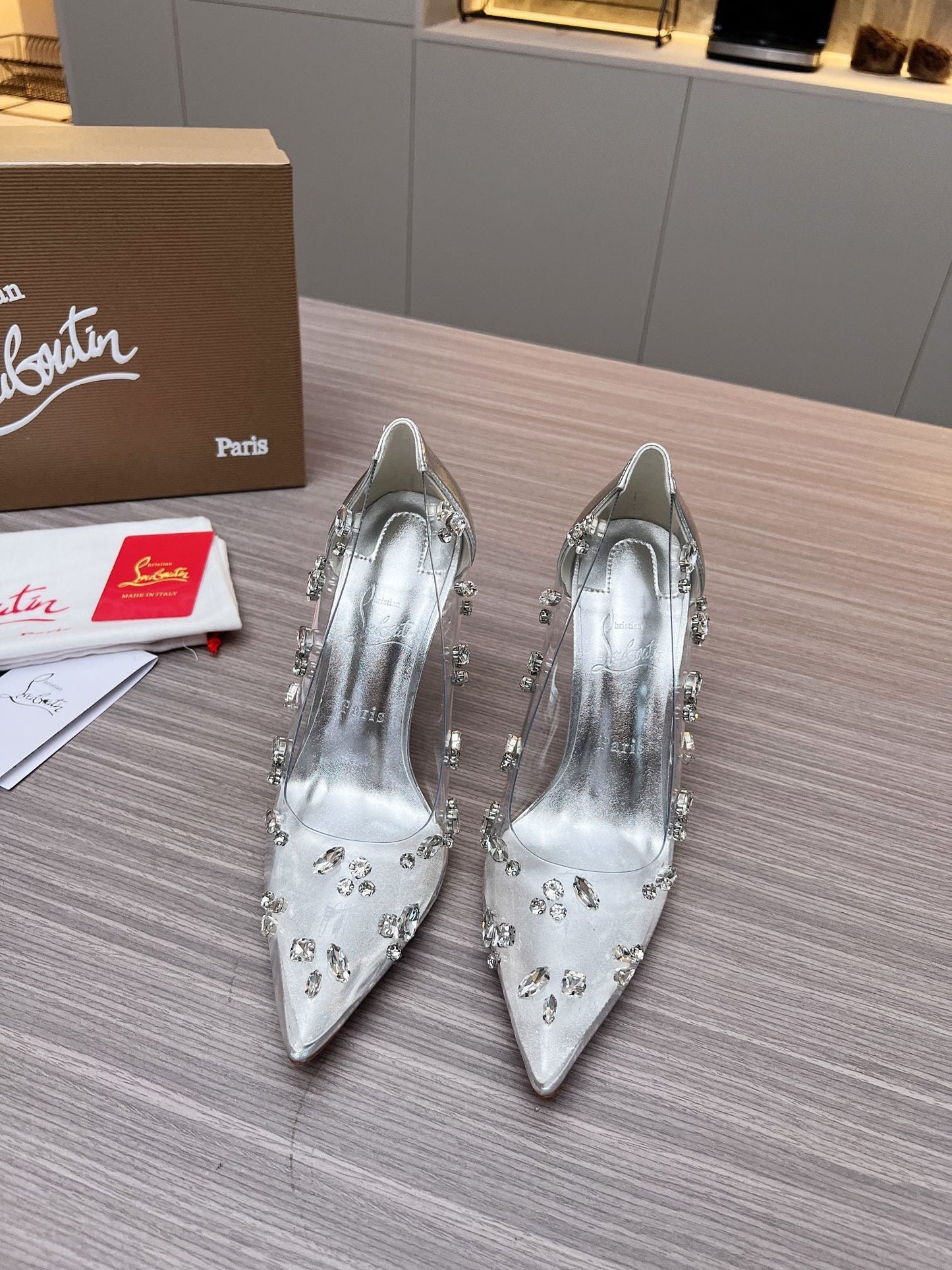 Dragons Bags - DESIGNER HEELS FOR WOMEN - AFFORDABLE LUXURY HEELS - 8120