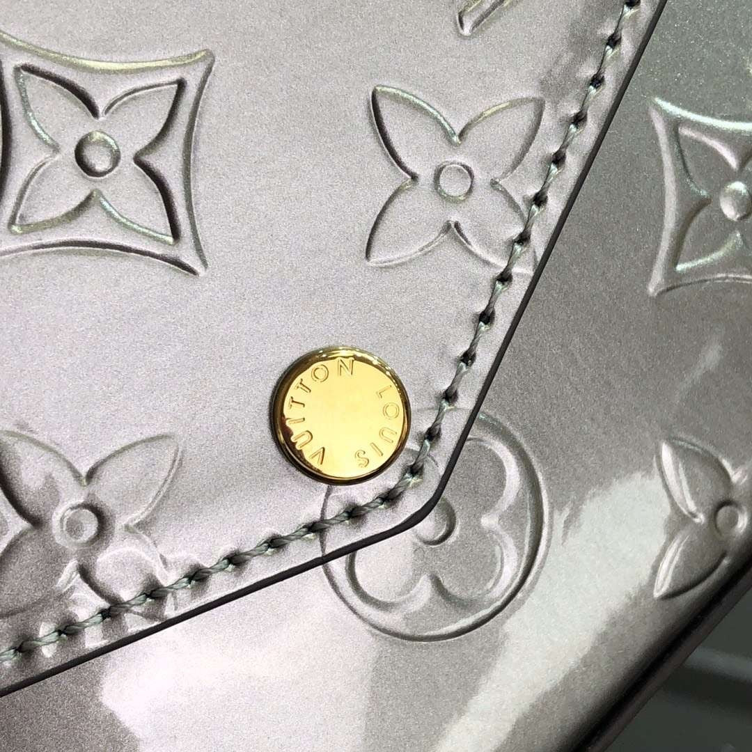 new-designer-premium-bags-nm22023