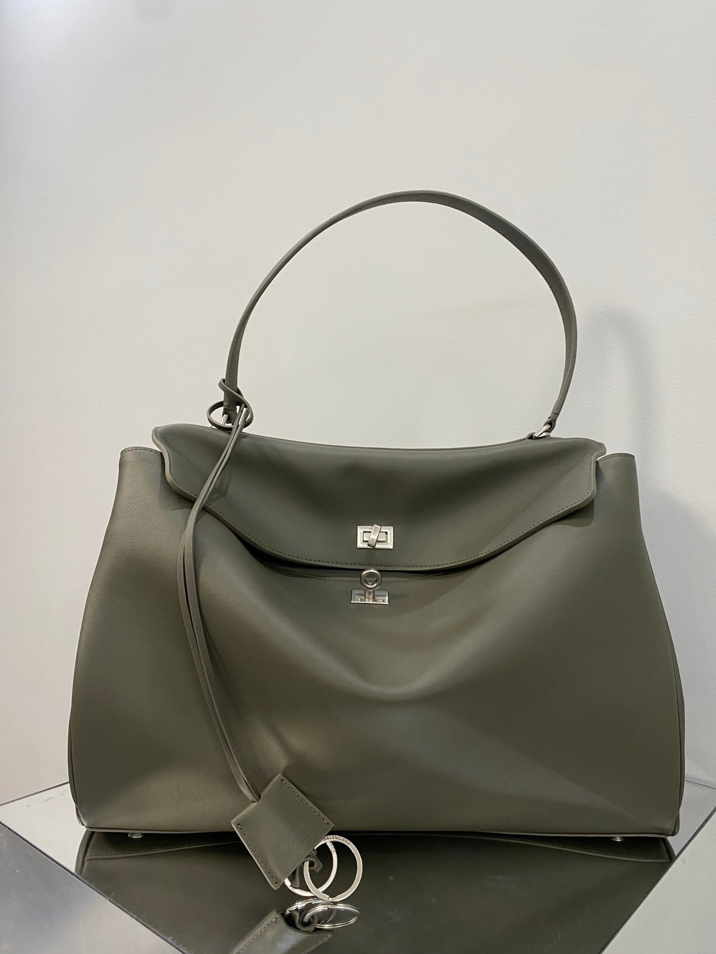 new-luxury-designer-bags-nm24847