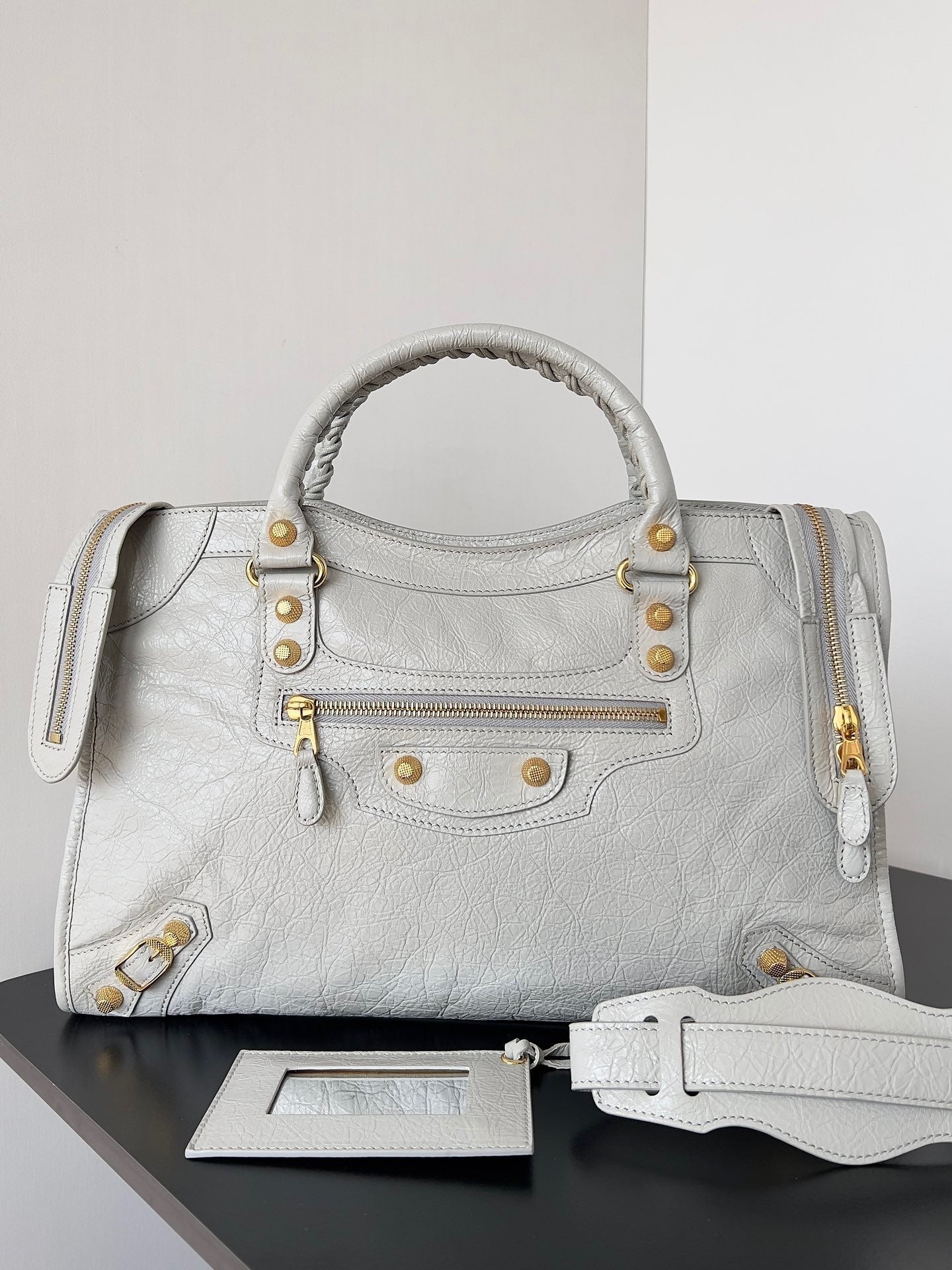 new-luxury-designer-bags-nm24817