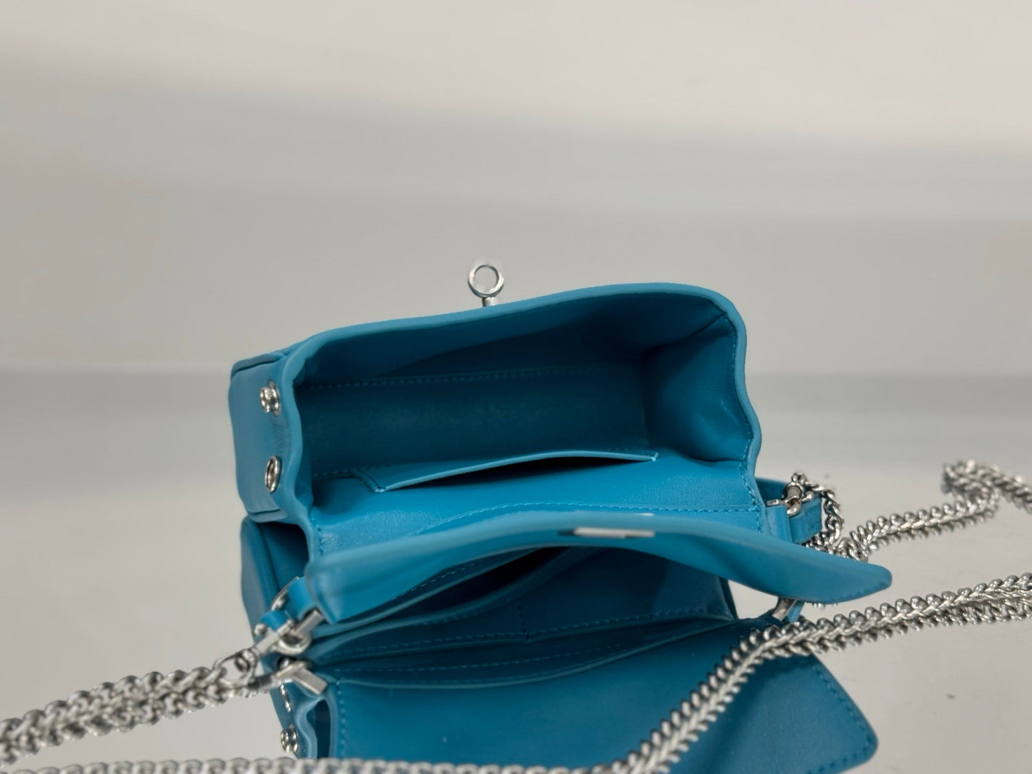 new-designer-premium-bags-nm24669