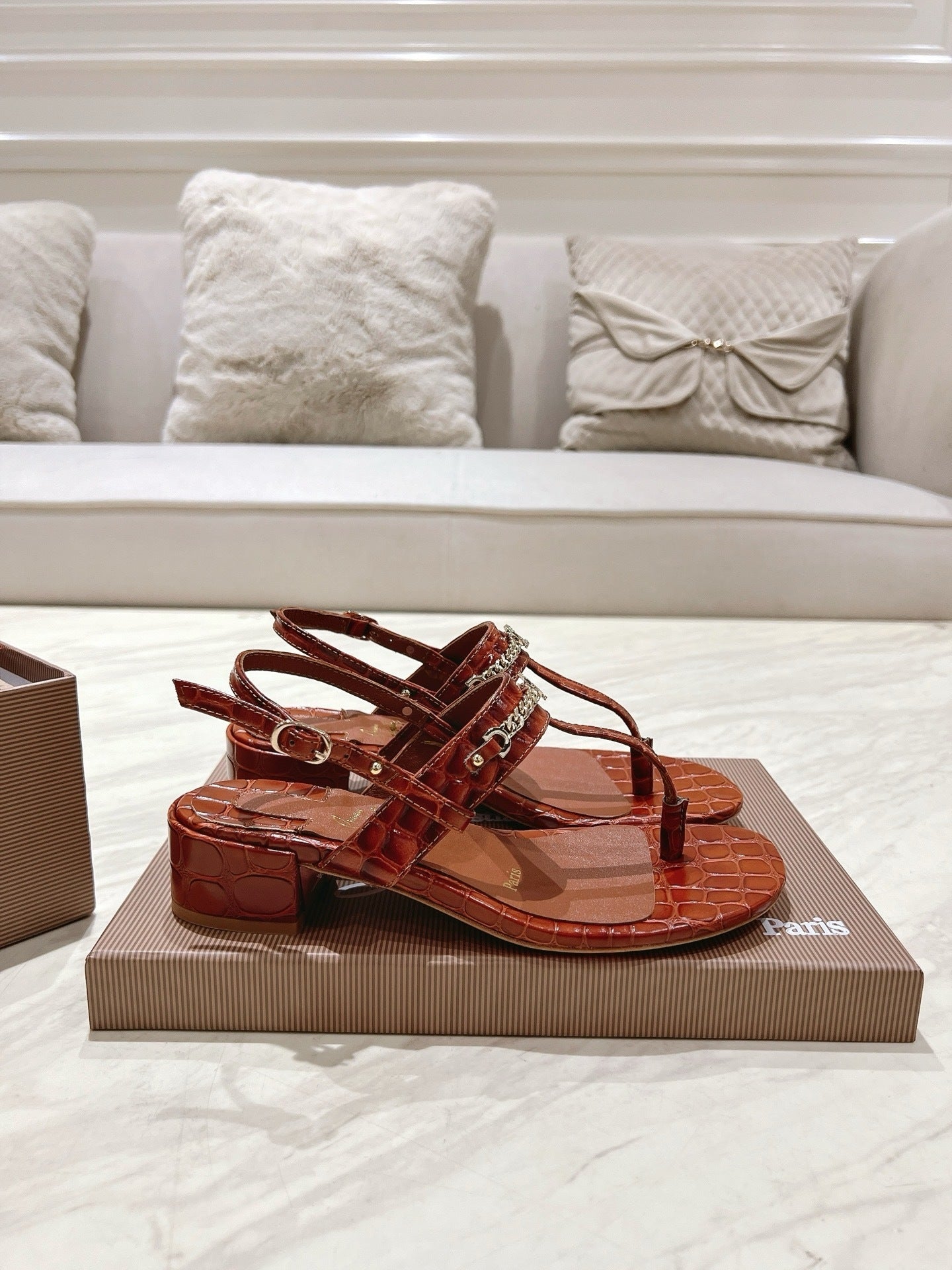 Dragons Bags - DESIGNER HEELS FOR WOMEN - AFFORDABLE LUXURY HEELS - 8240