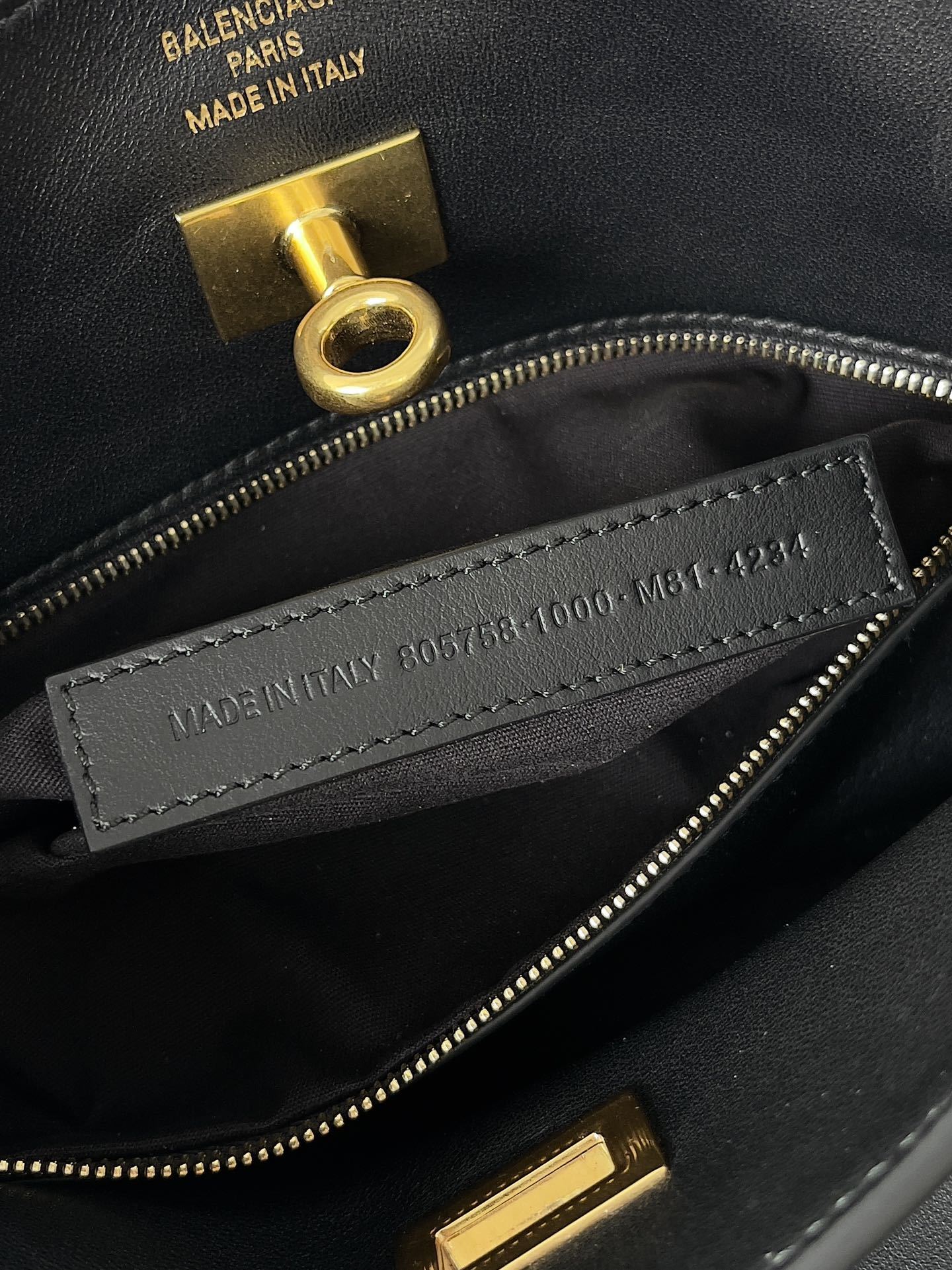 new-luxury-designer-bags-nm24354
