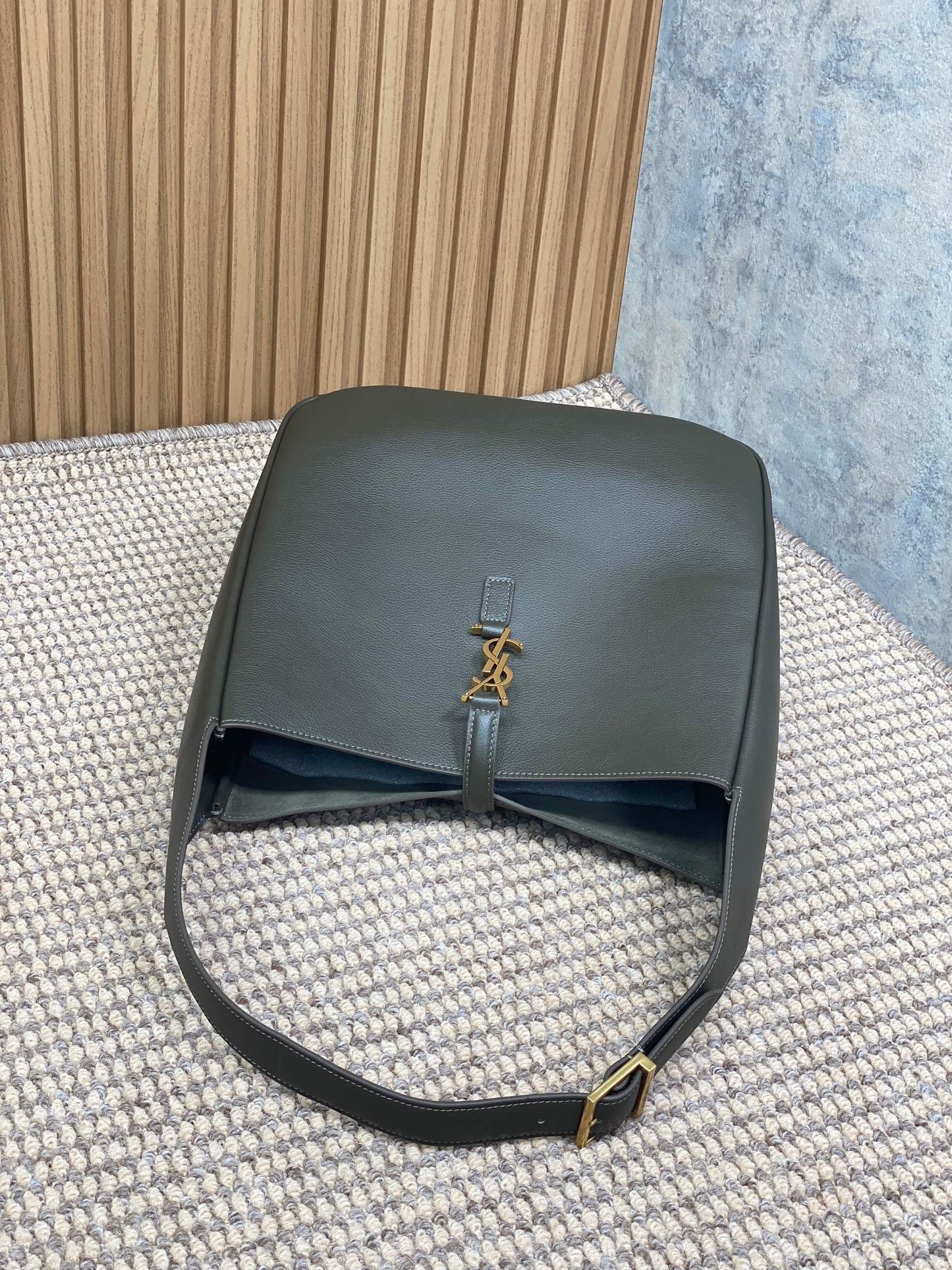 Dragons Bags - DESIGNER BAGS FOR WOMEN - AFFORDABLE LUXURY BAGS - 5912