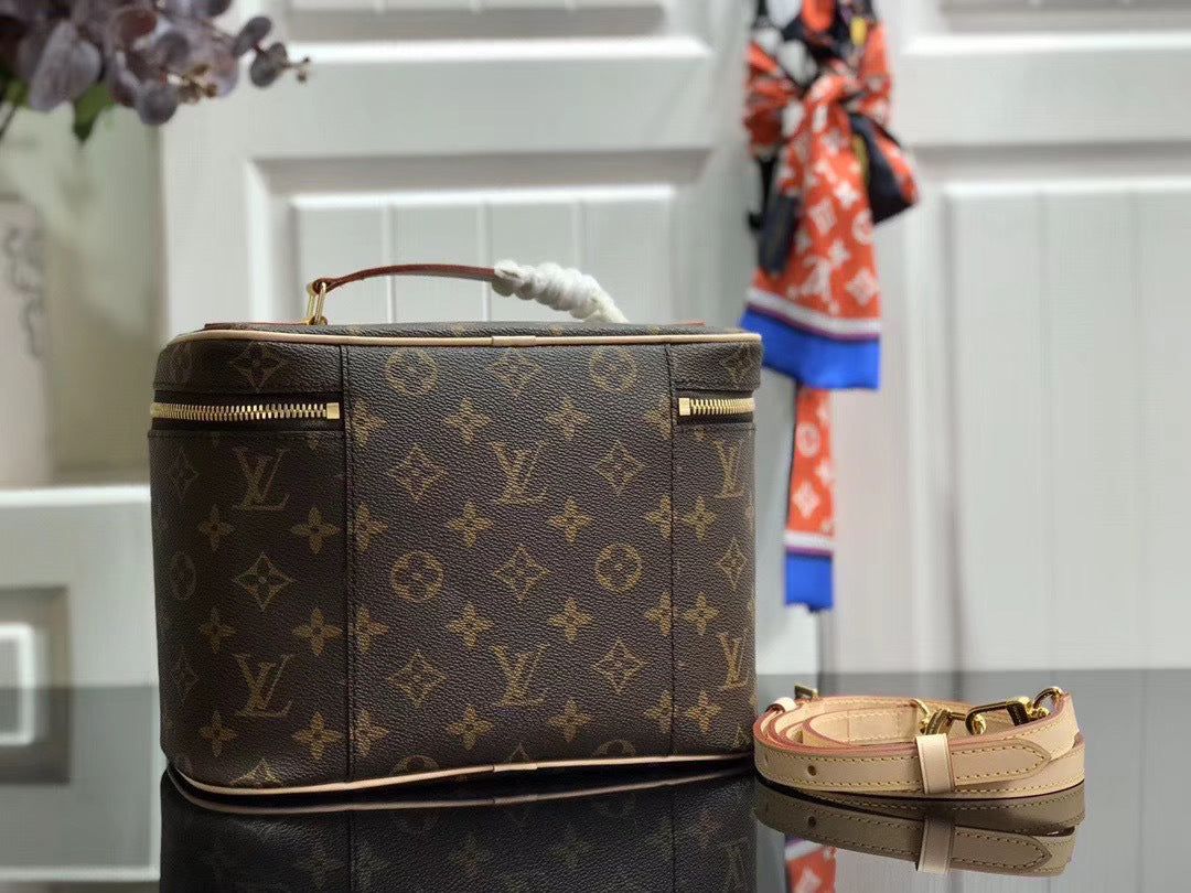 new-designer-premium-bags-nm21944