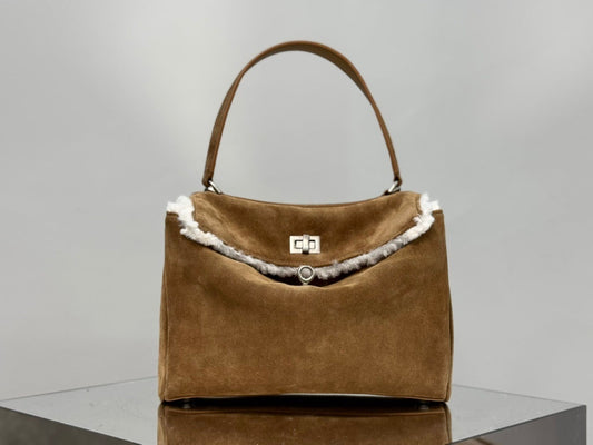 new-luxury-designer-bags-nm24368