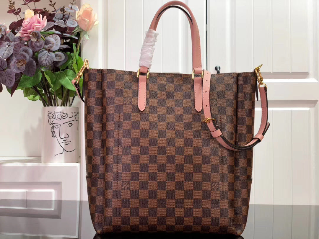 new-luxury-designer-bags-nm22040