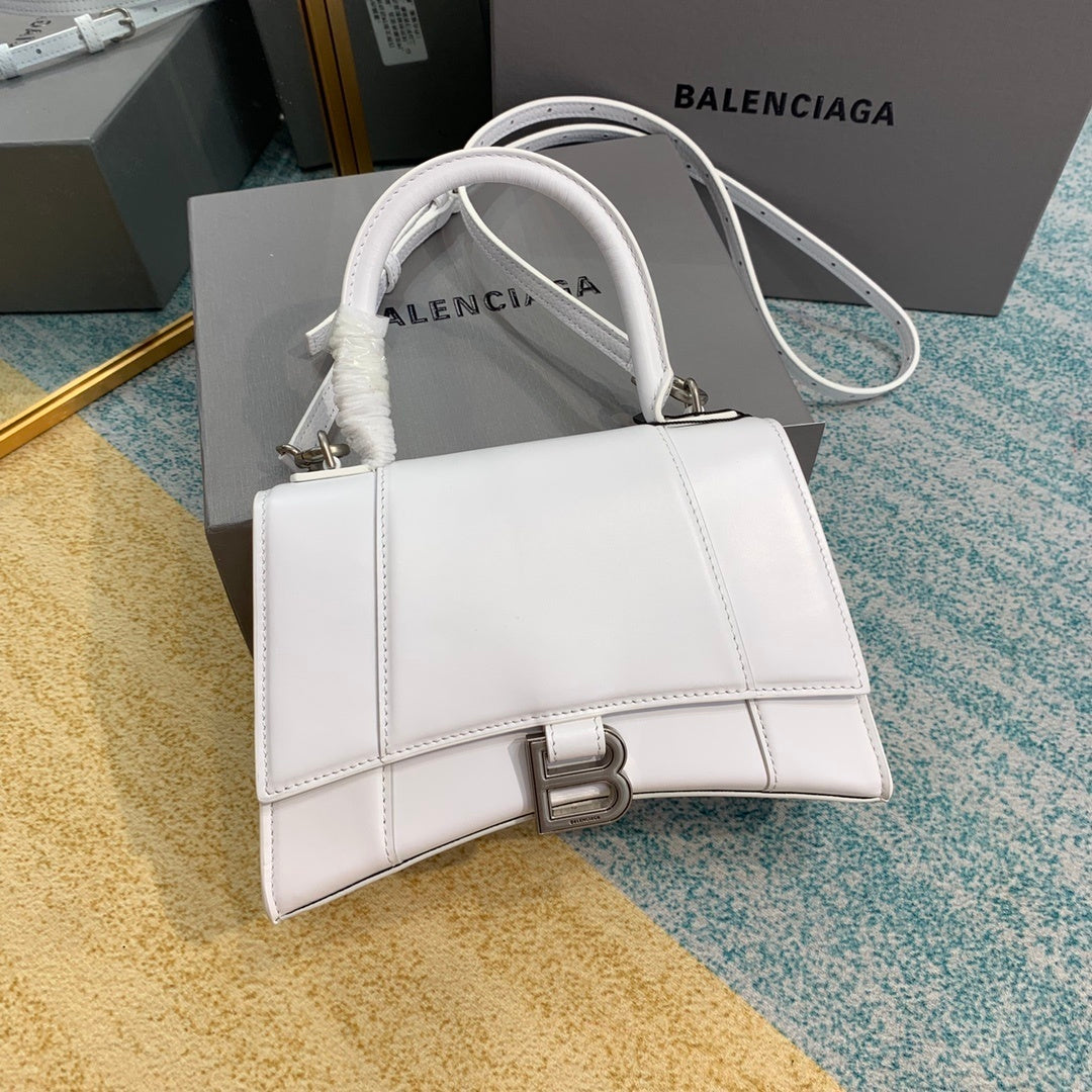 new-designer-premium-bags-nm24087