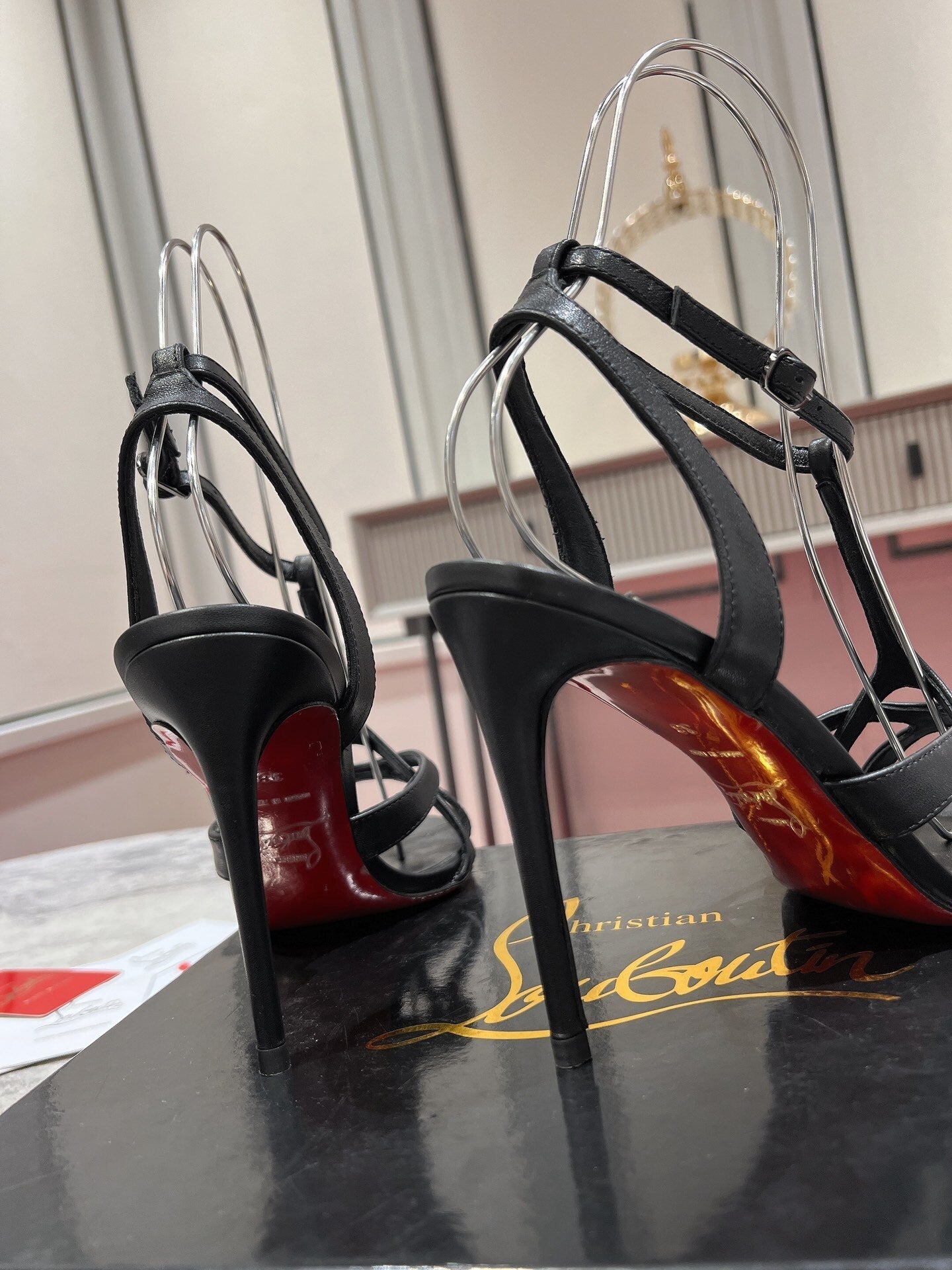 new-luxury-designer-bags-nm22334