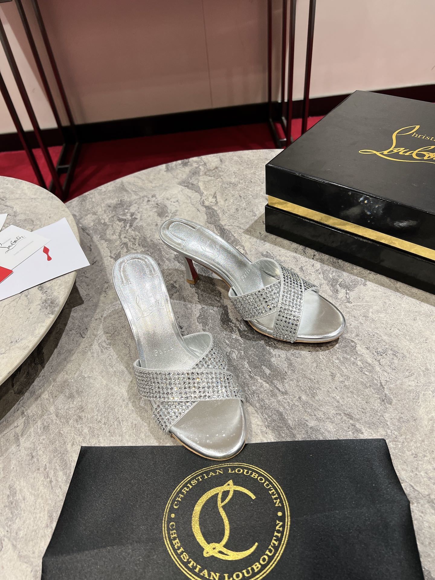 Dragons Bags - High-Quality Designer Products for You - AFFORDABLE LUXURY HEELS - 8079