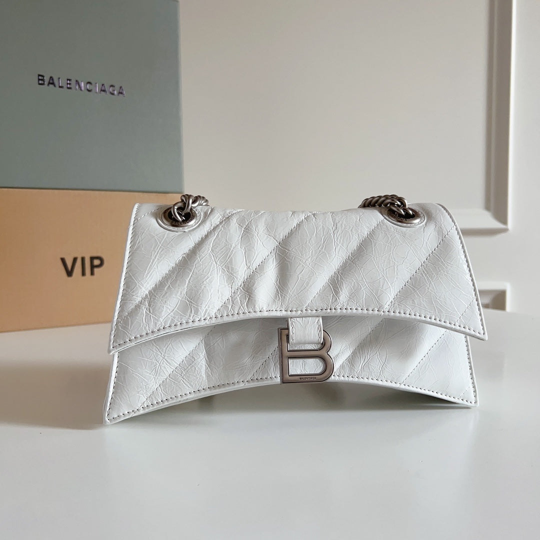 new-luxury-designer-bags-nm24198