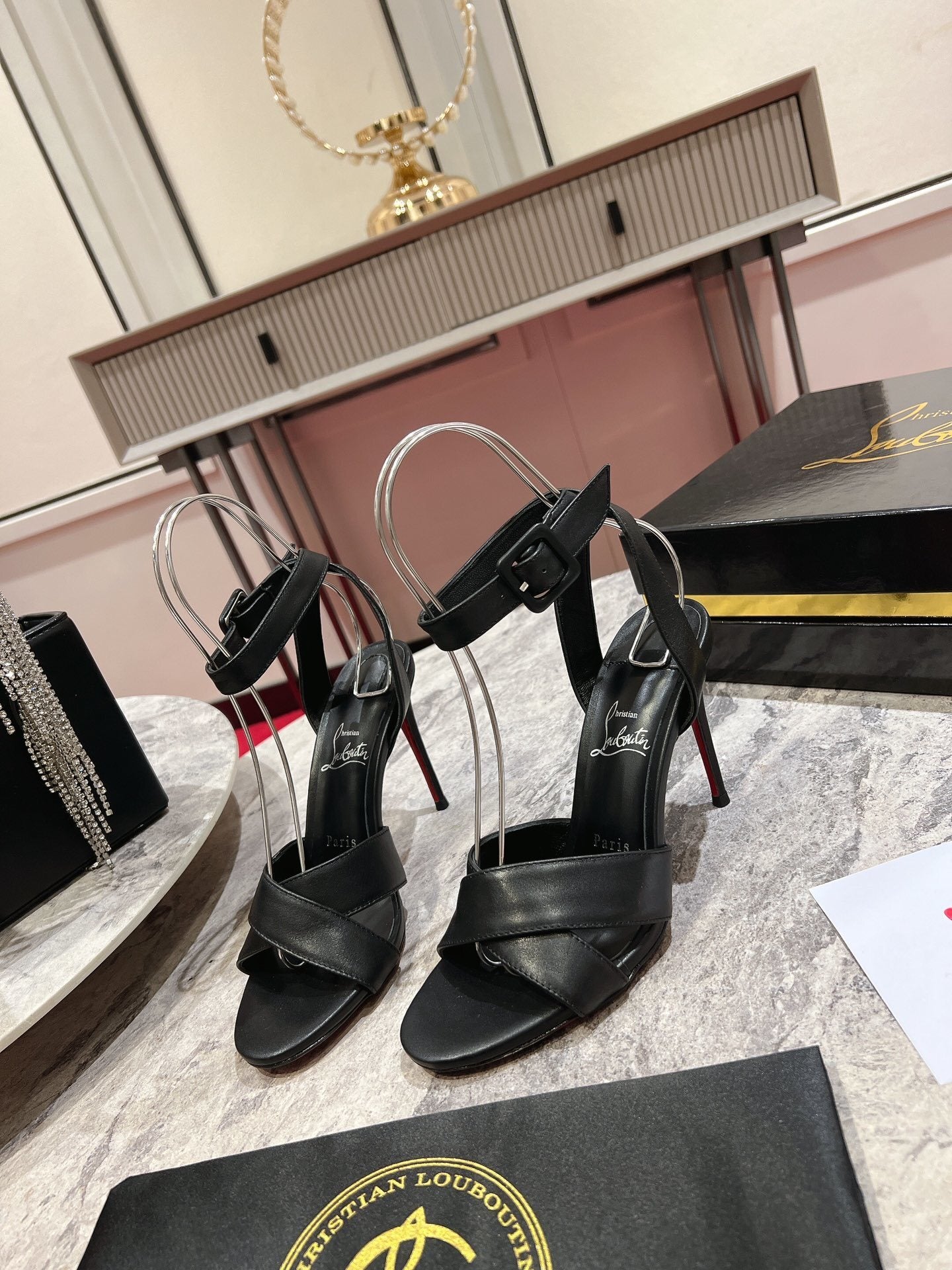 Dragons Bags - Premium Luxury Goods and Accessories - AFFORDABLE LUXURY HEELS - 8082