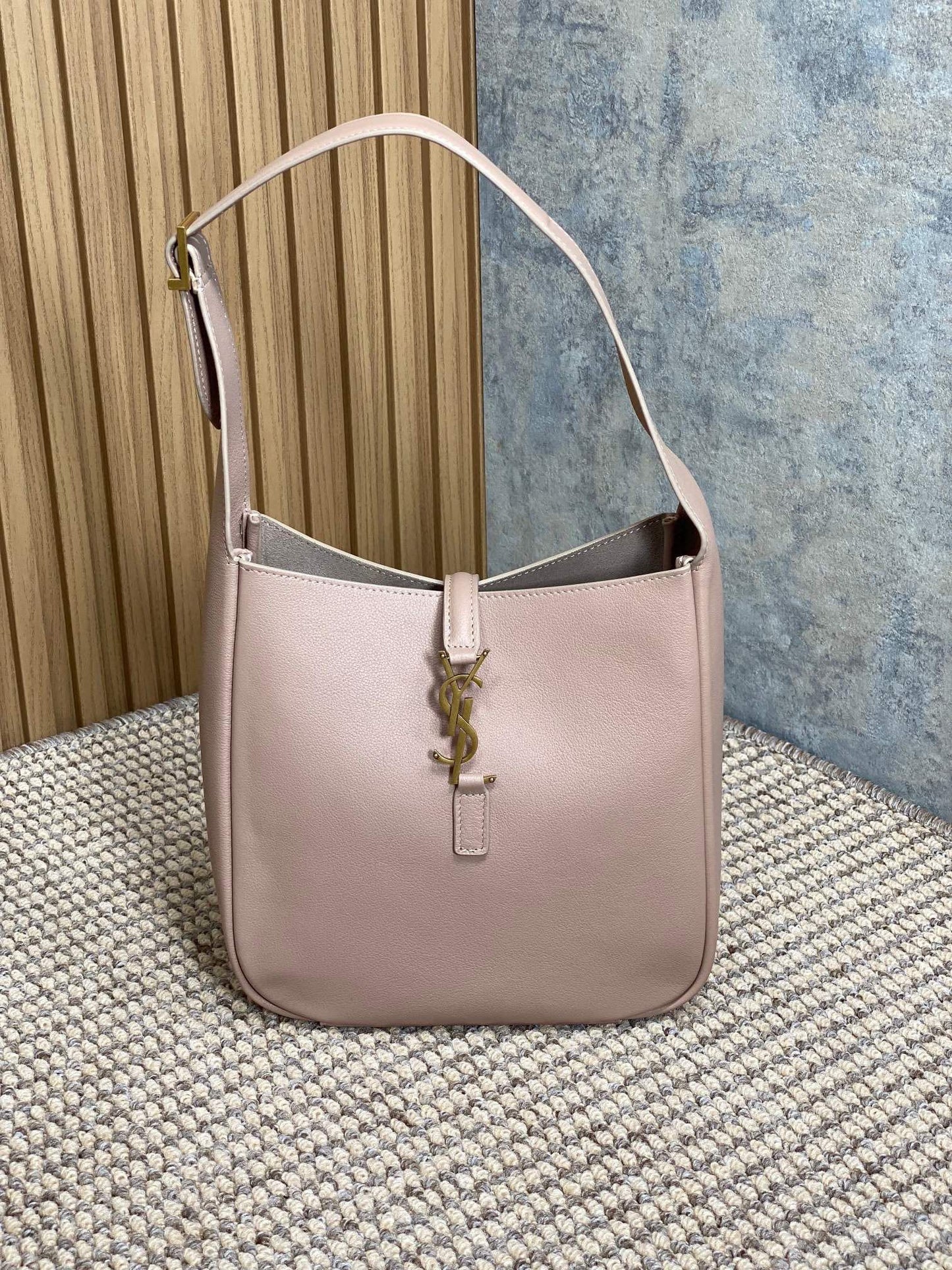 Dragons Bags - Premium Luxury Goods and Accessories - AFFORDABLE LUXURY BAGS - 5934